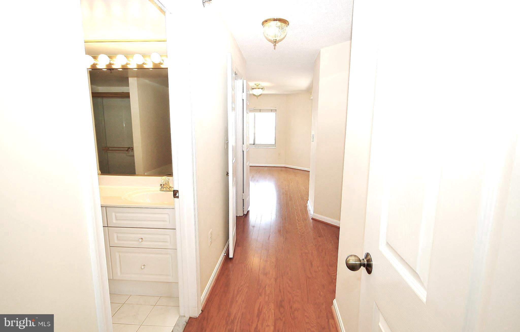 2151 JAMIESON AVE., 2009