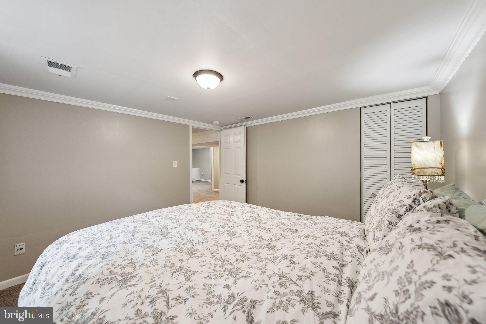 VIRGINIA HILLS - Residential