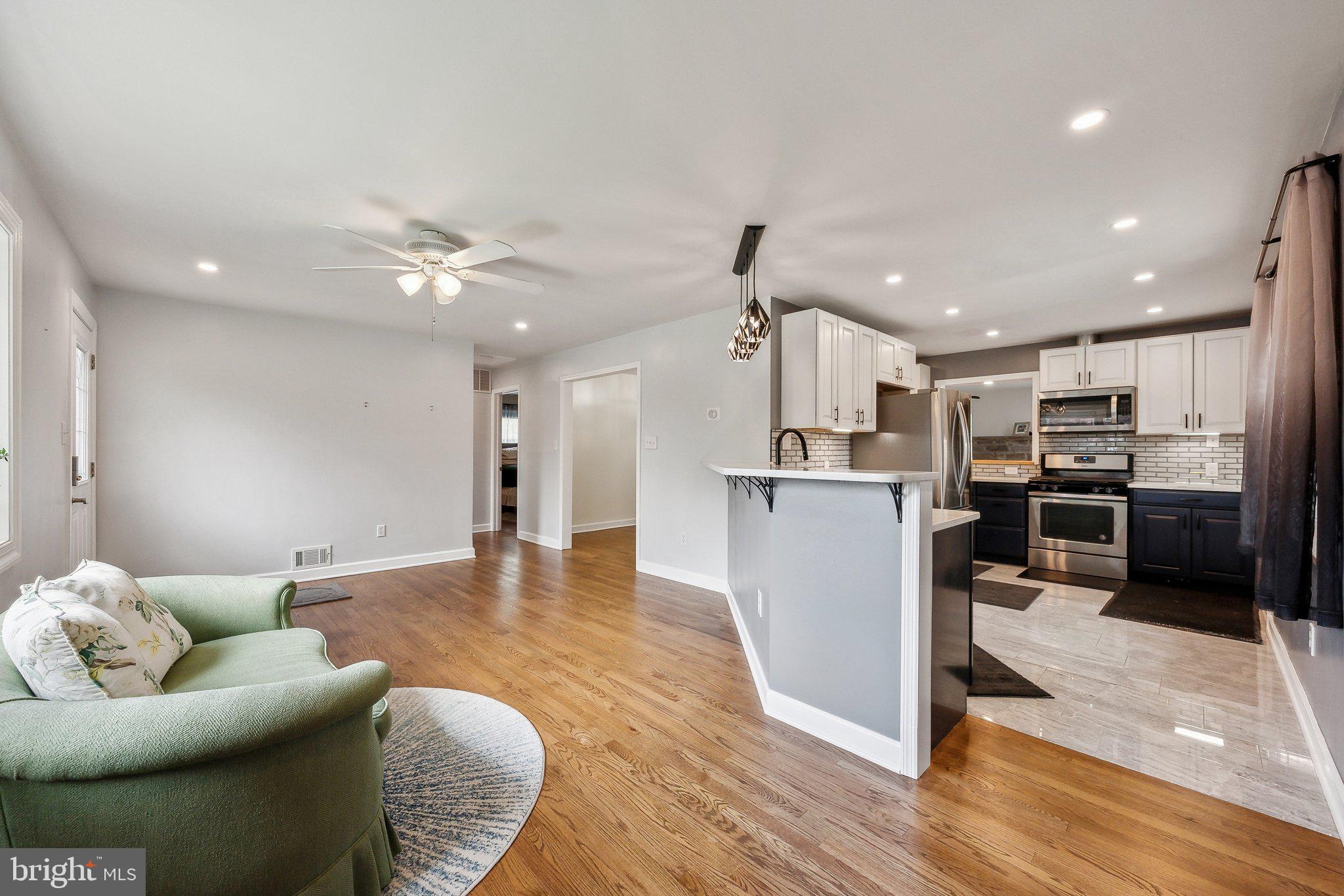 VIRGINIA HILLS - Residential