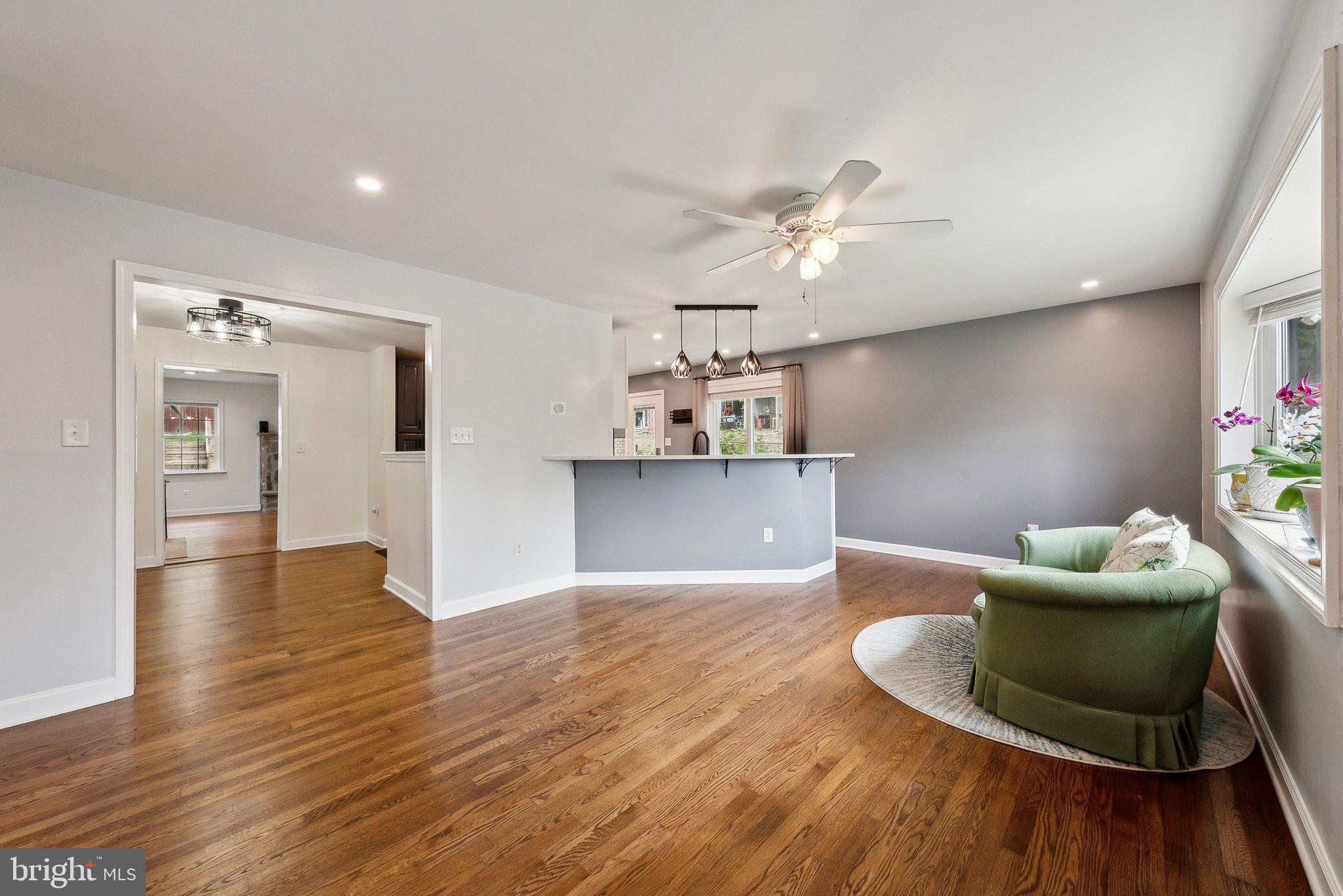 VIRGINIA HILLS - Residential