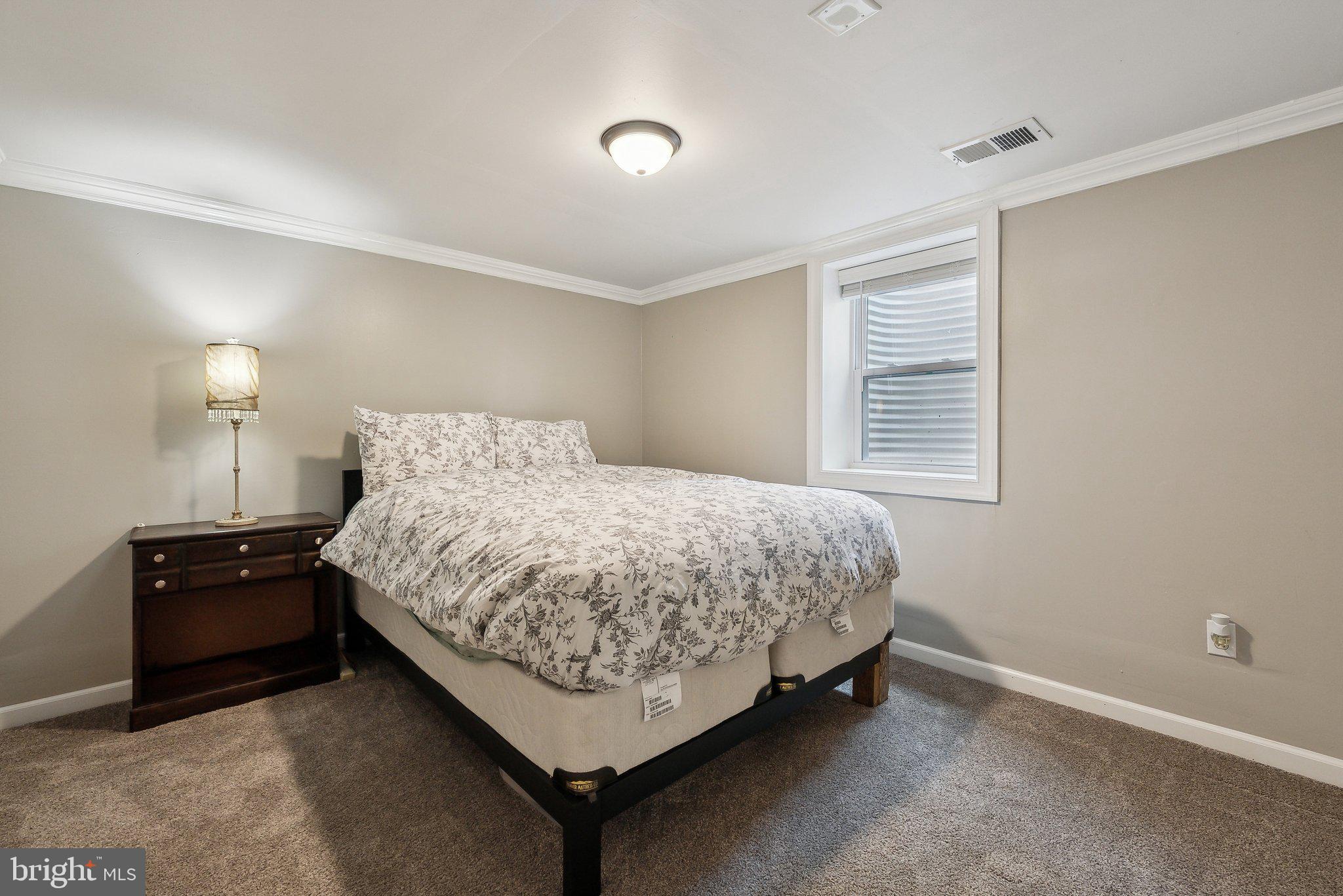 VIRGINIA HILLS - Residential