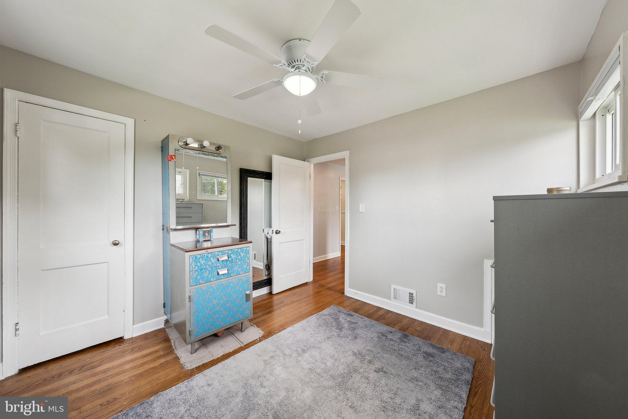 VIRGINIA HILLS - Residential