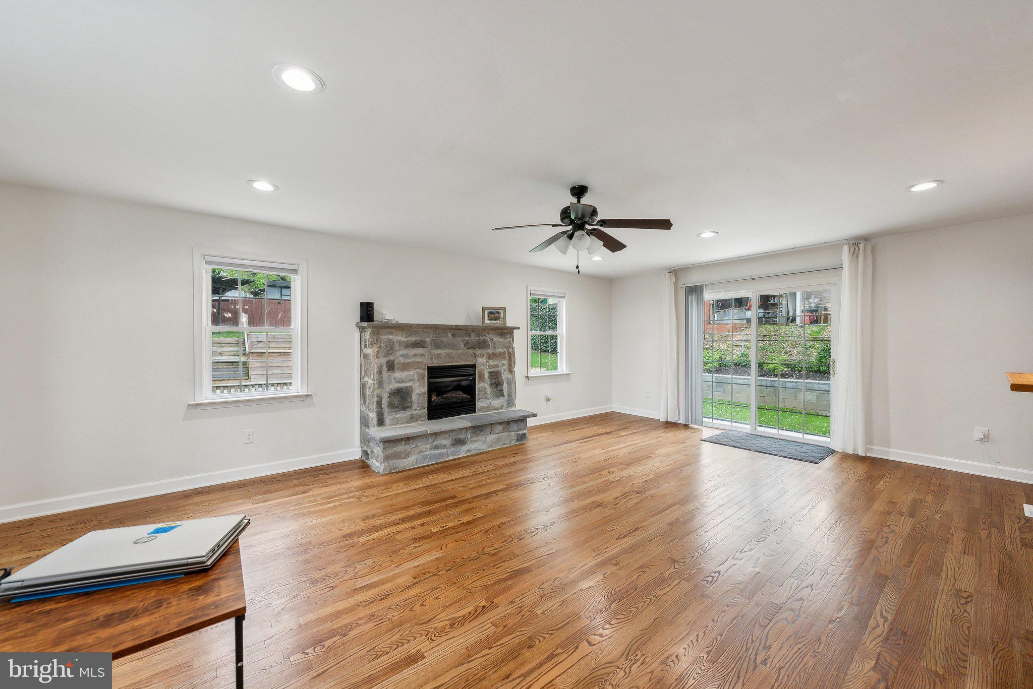 VIRGINIA HILLS - Residential