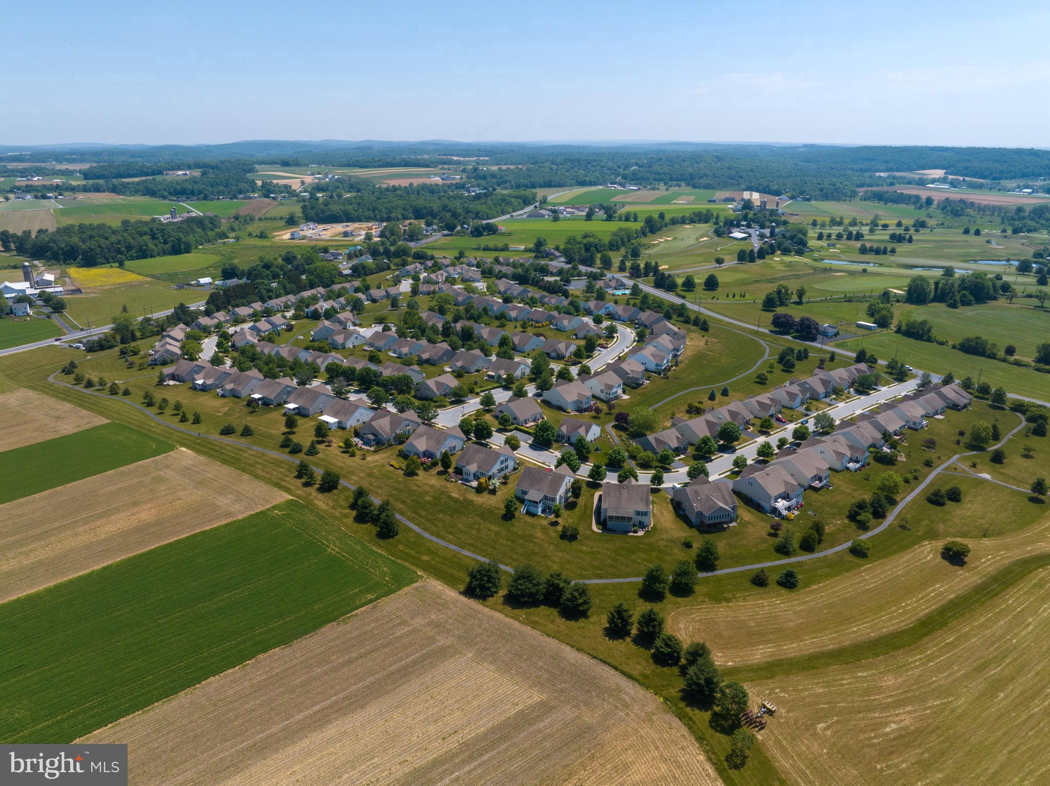 KNOB HILL FARMS - Residential