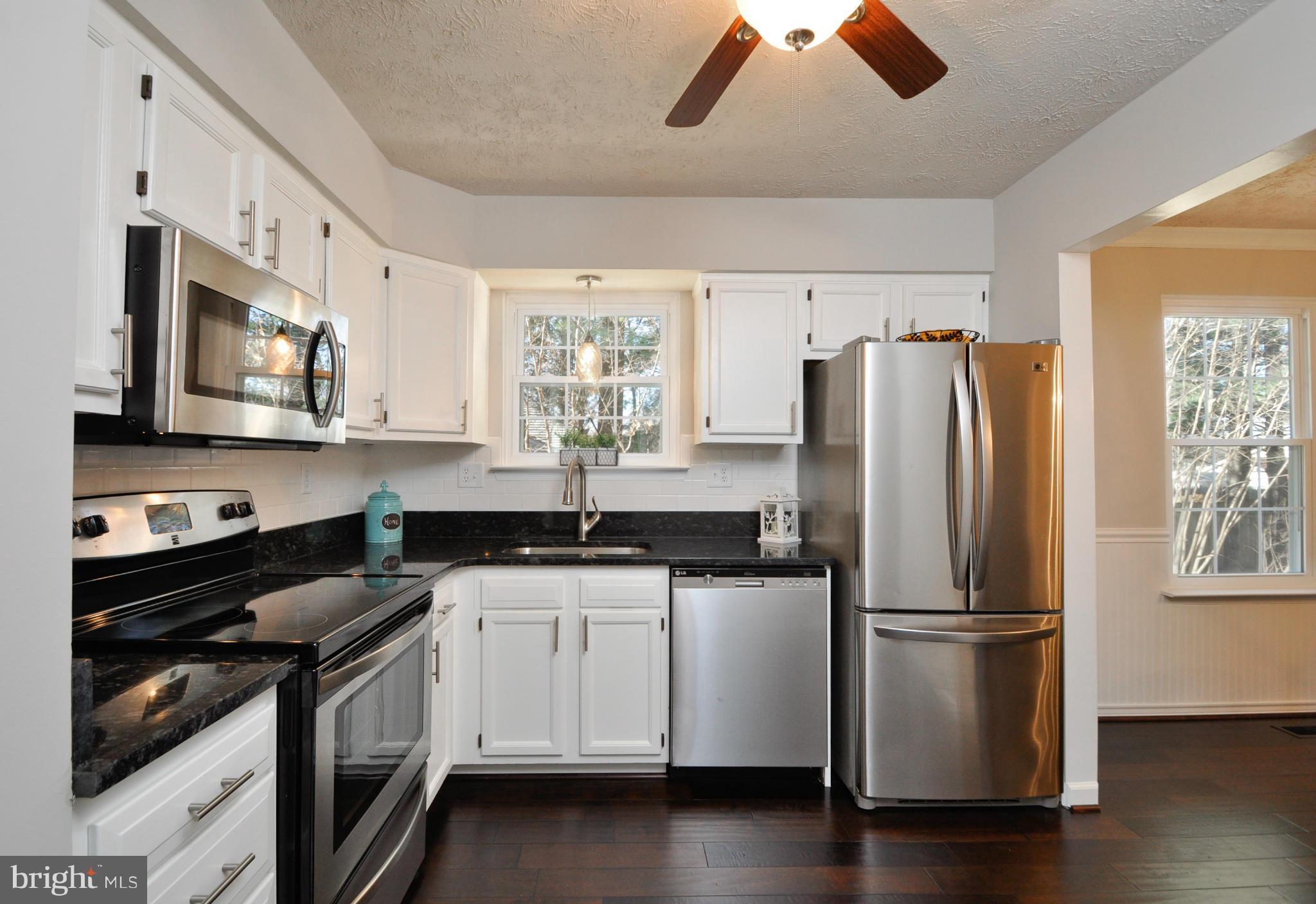 VISTA WOODS - Residential