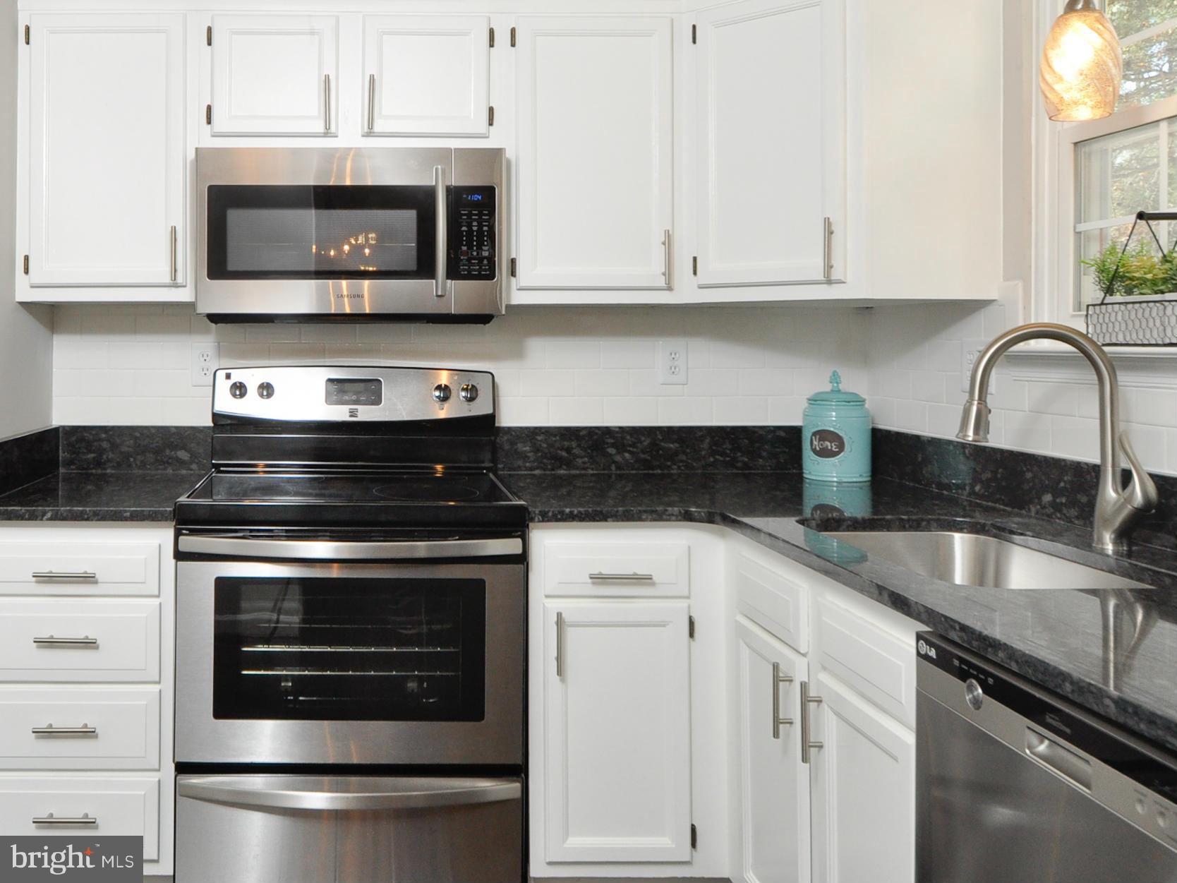 VISTA WOODS - Residential