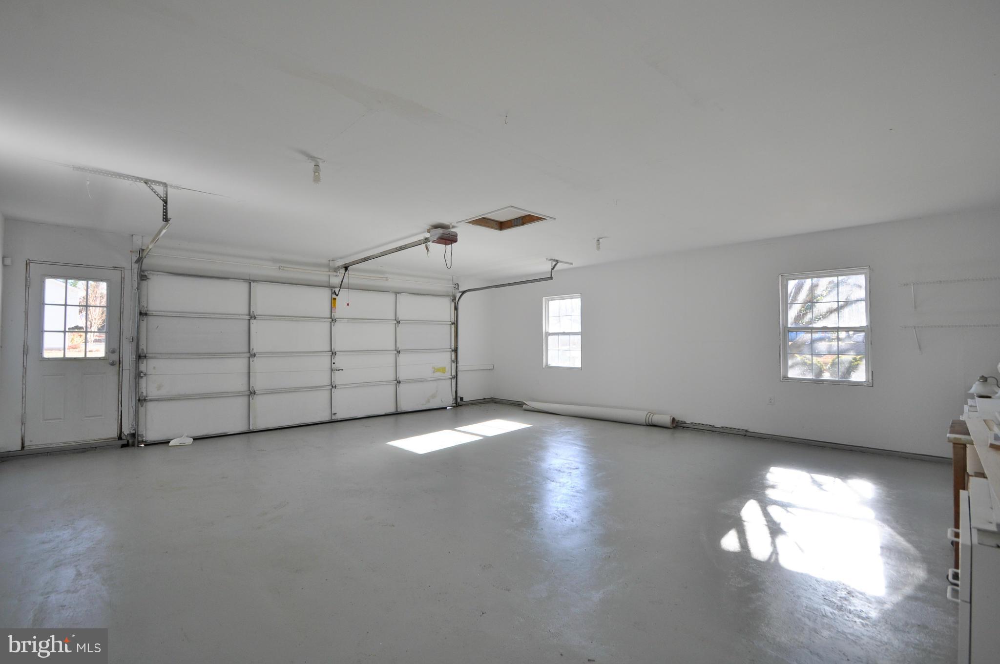 VISTA WOODS - Residential