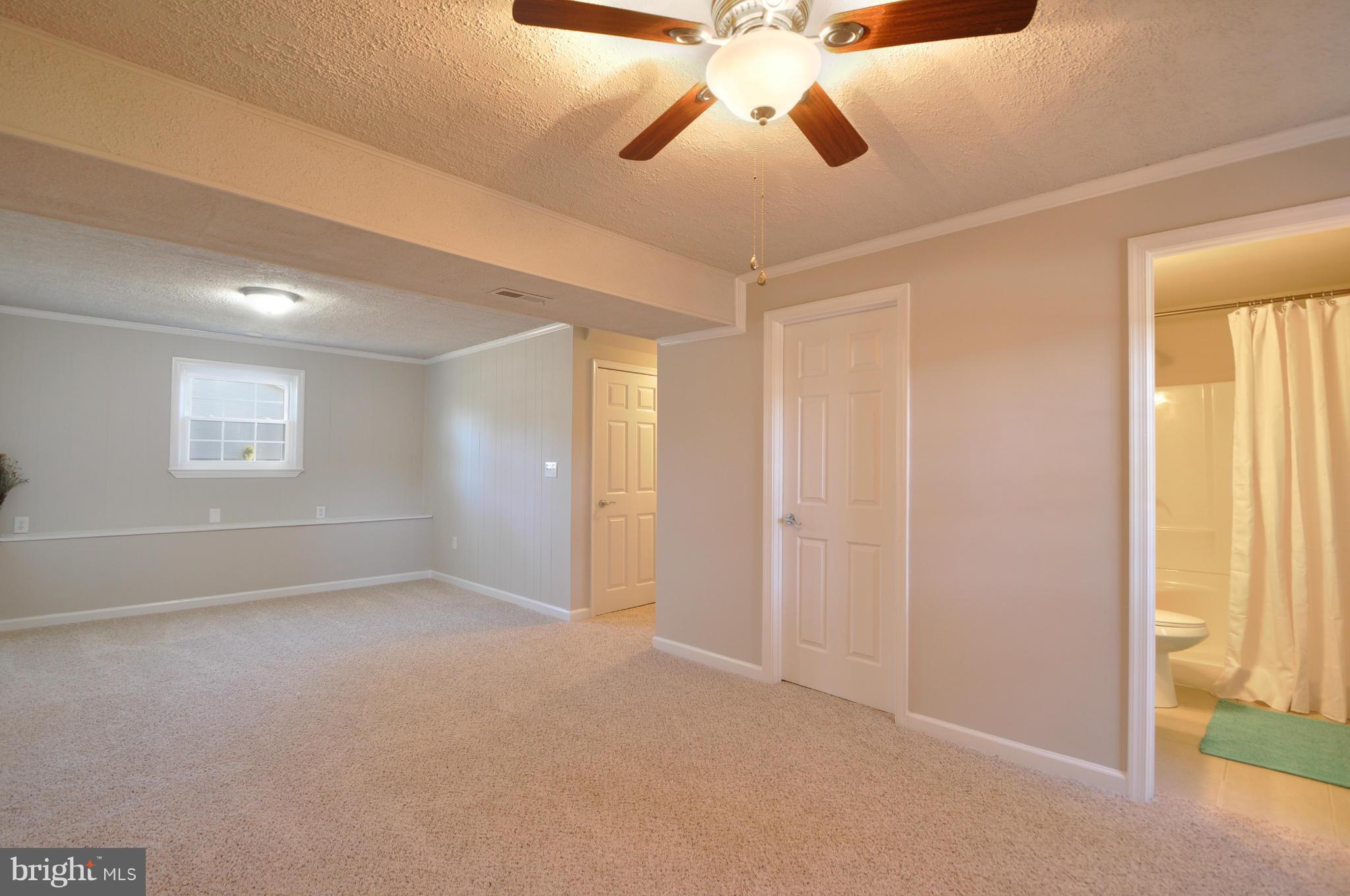 VISTA WOODS - Residential