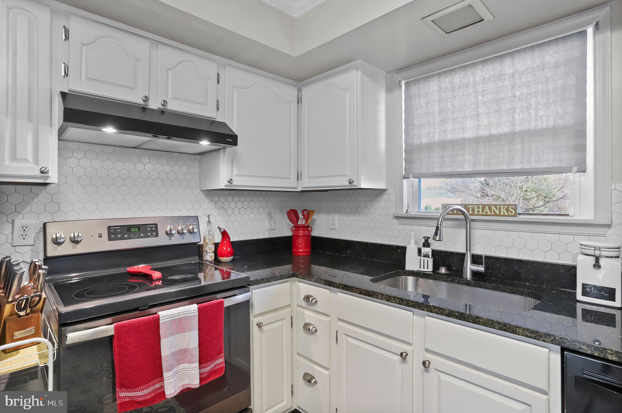 WILDFLOWER CREEK ESTATES - Residential