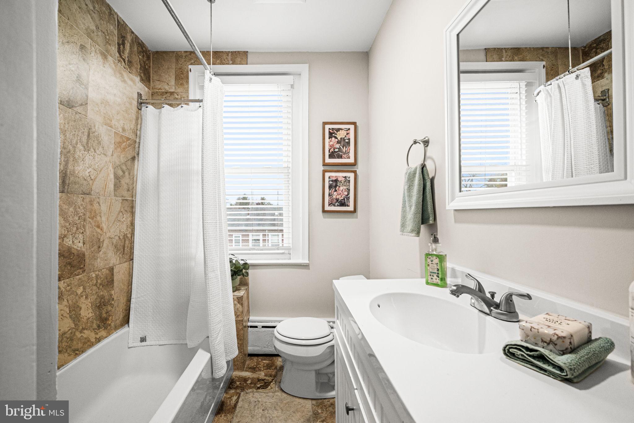 ARDMORE PARK - Residential