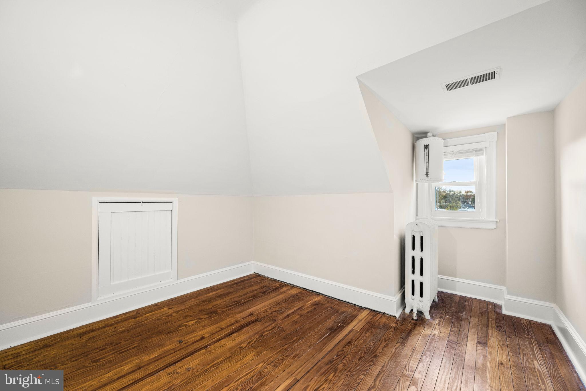 ARDMORE PARK - Residential