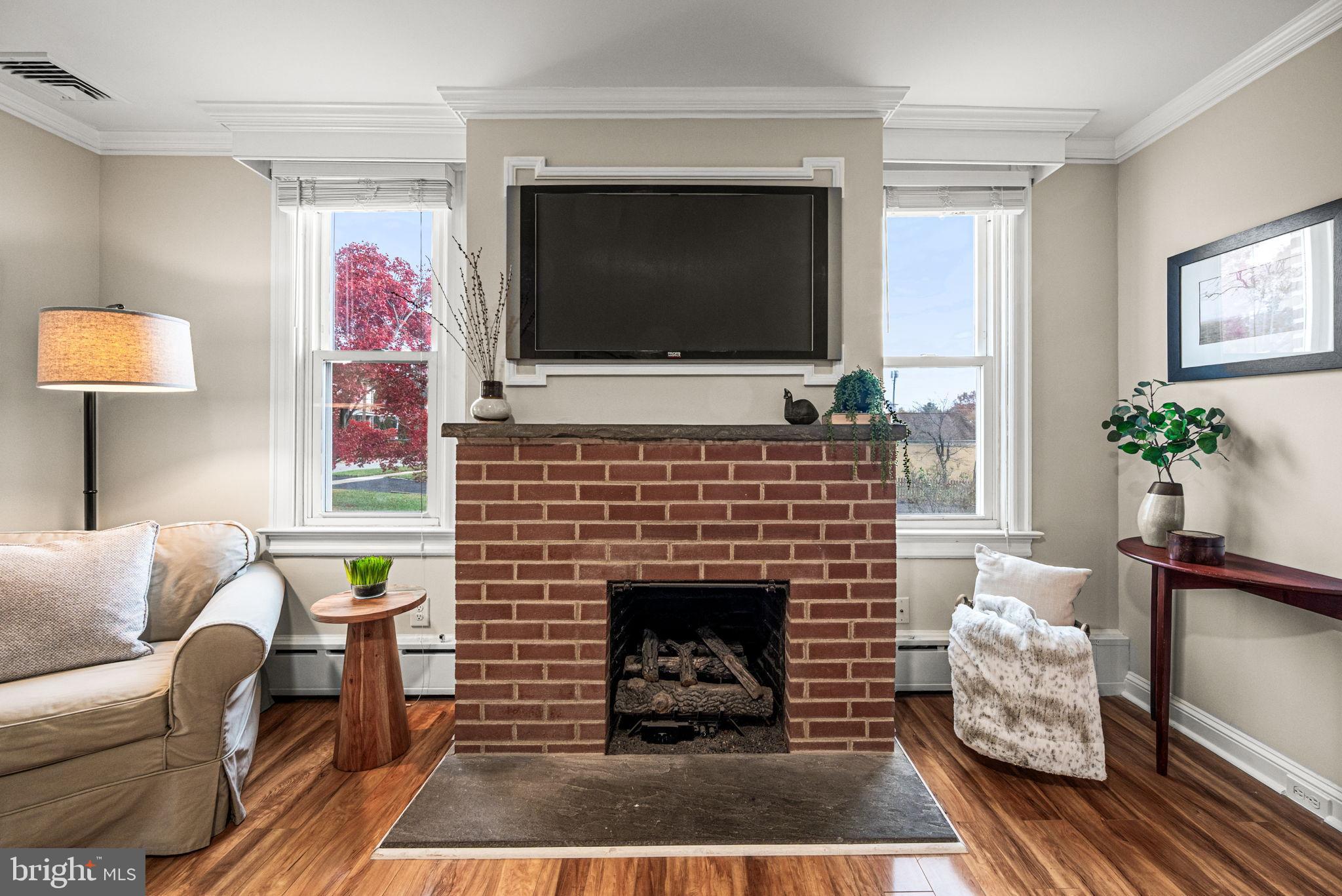 ARDMORE PARK - Residential