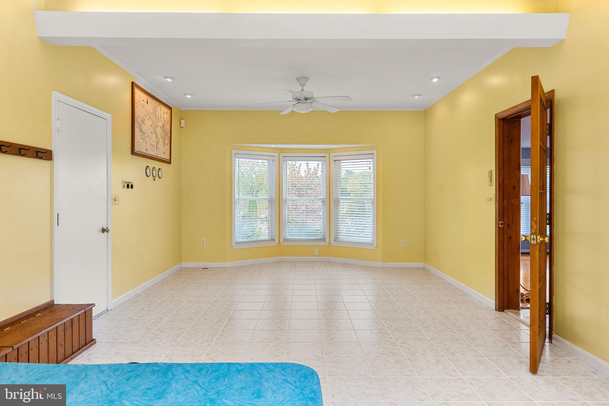 SHEPHERD WEST - Residential