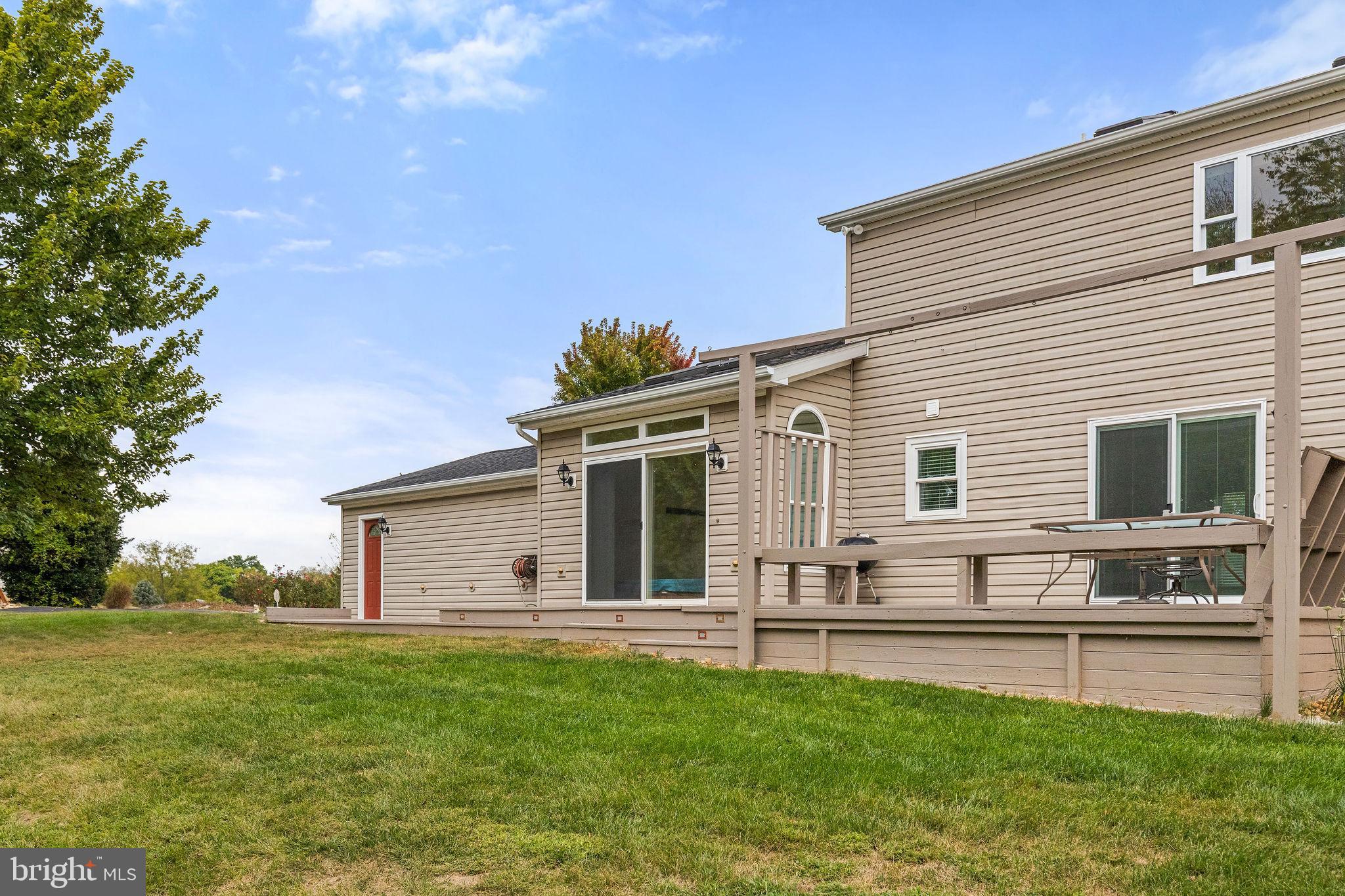 SHEPHERD WEST - Residential