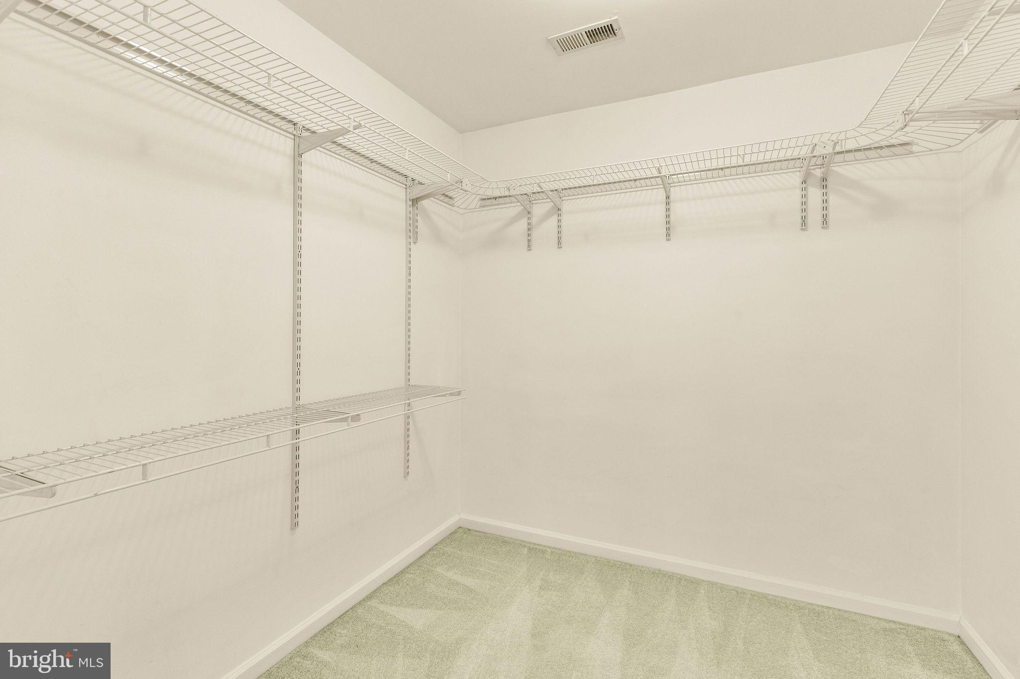 SHEPHERD WEST - Residential