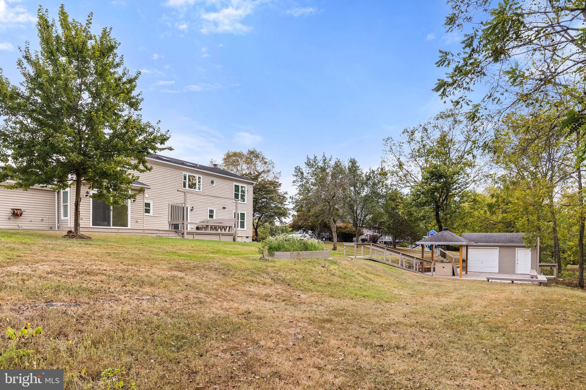 SHEPHERD WEST - Residential