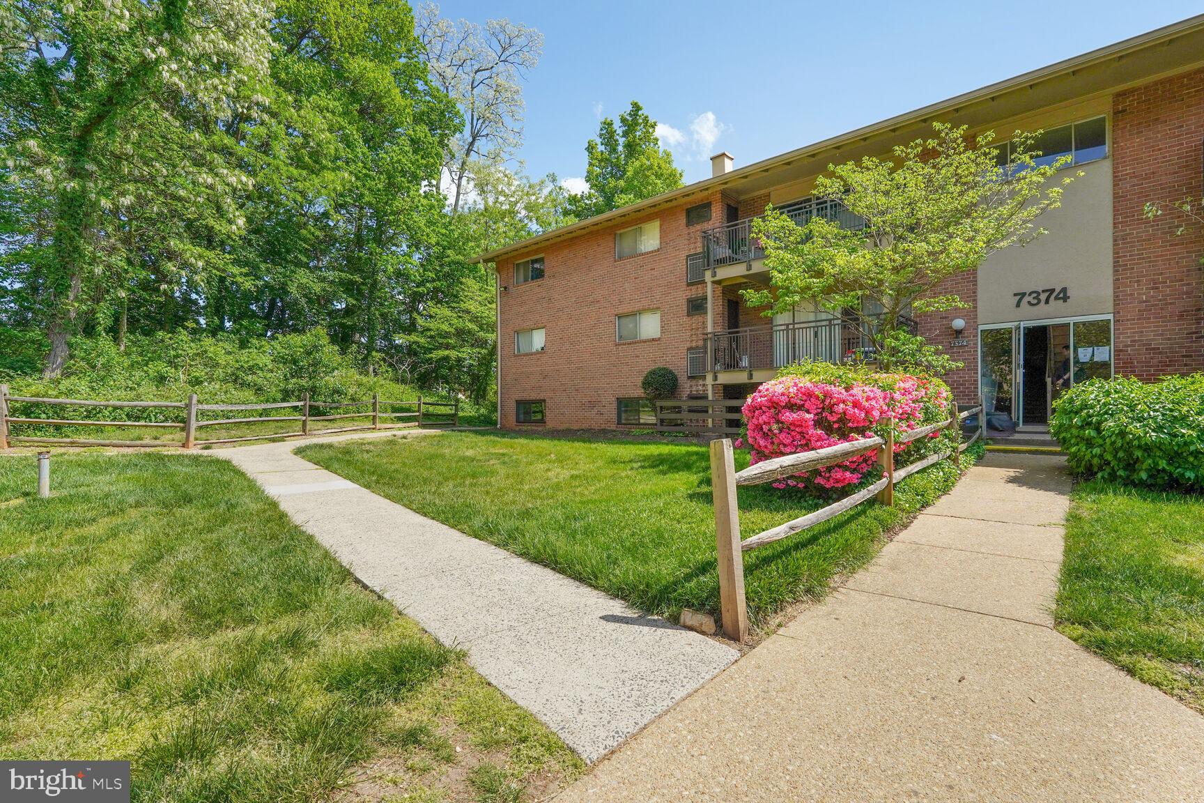 TIMBERLANE VILLAGE GARDEN CONDOMINIUMS - Residential