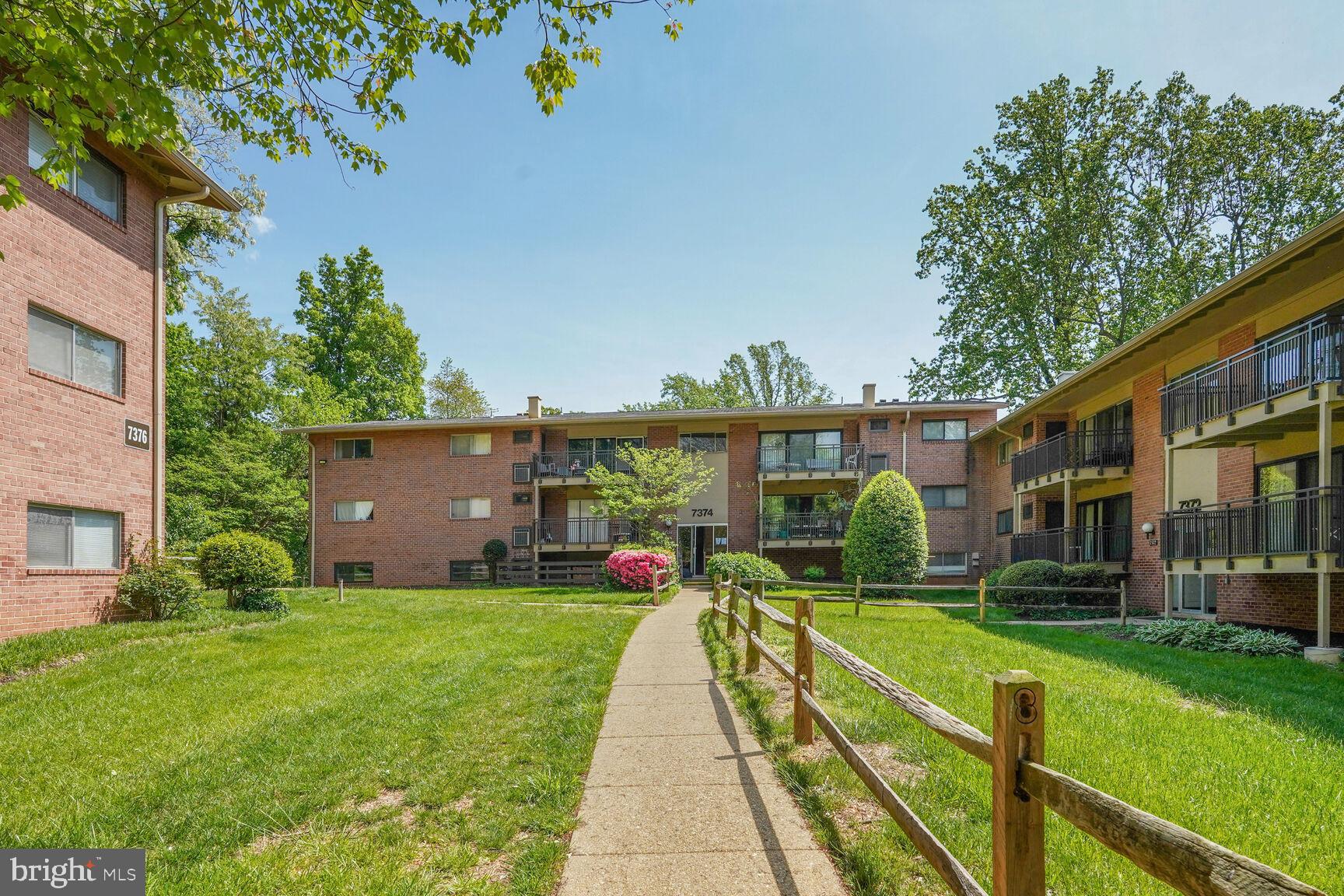 TIMBERLANE VILLAGE GARDEN CONDOMINIUMS - Residential