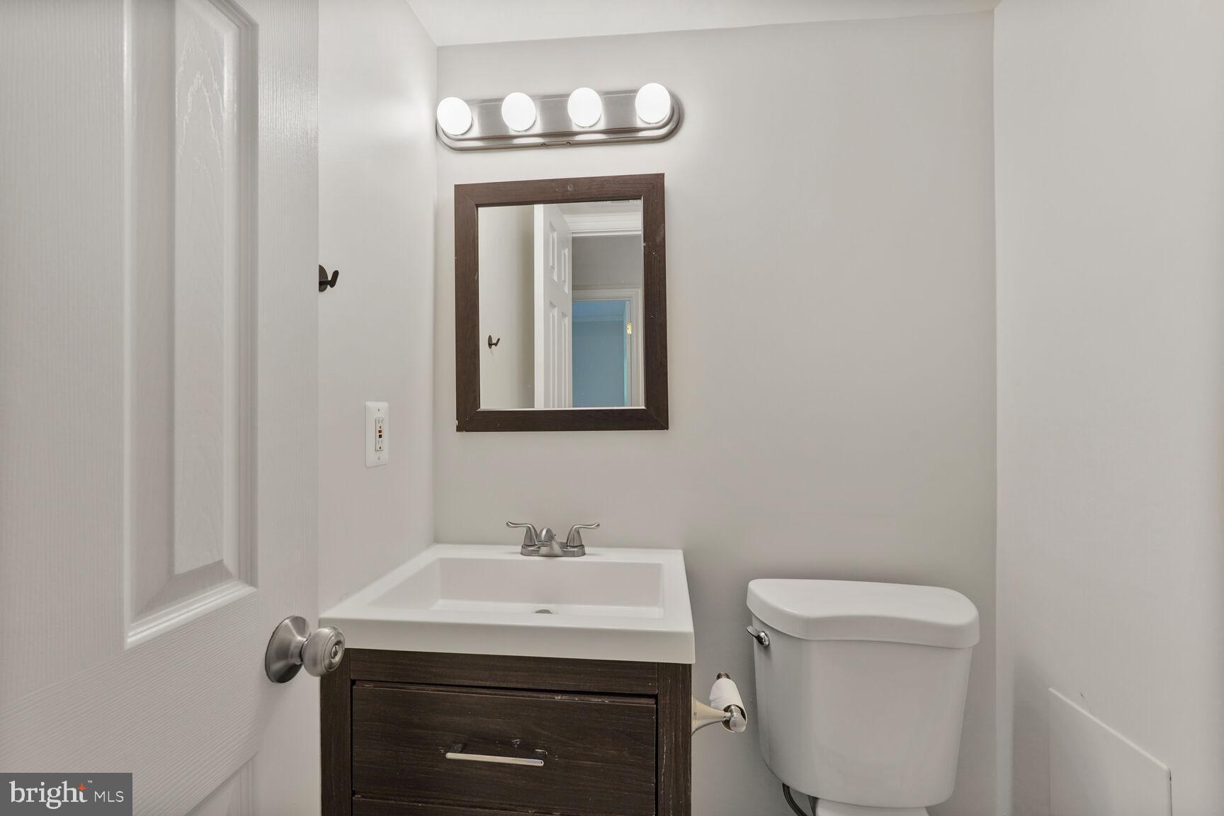 TIMBERLANE VILLAGE GARDEN CONDOMINIUMS - Residential