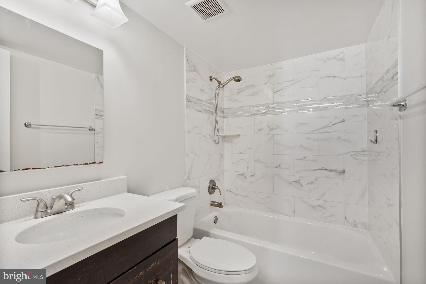 TIMBERLANE VILLAGE GARDEN CONDOMINIUMS - Residential