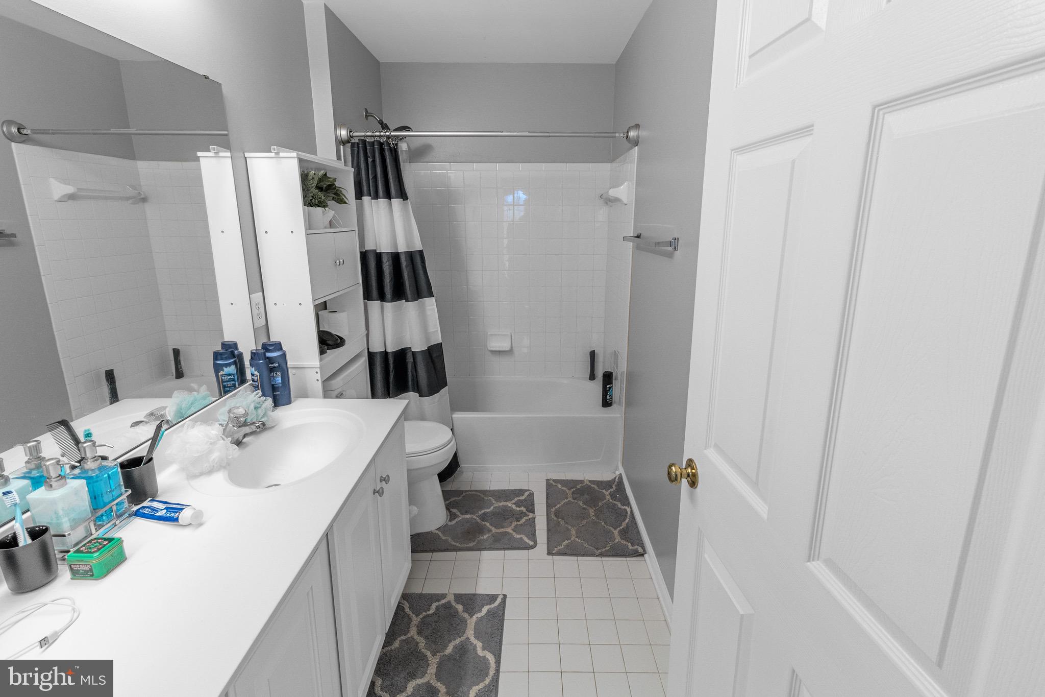 ARCHERS ROCK - Residential