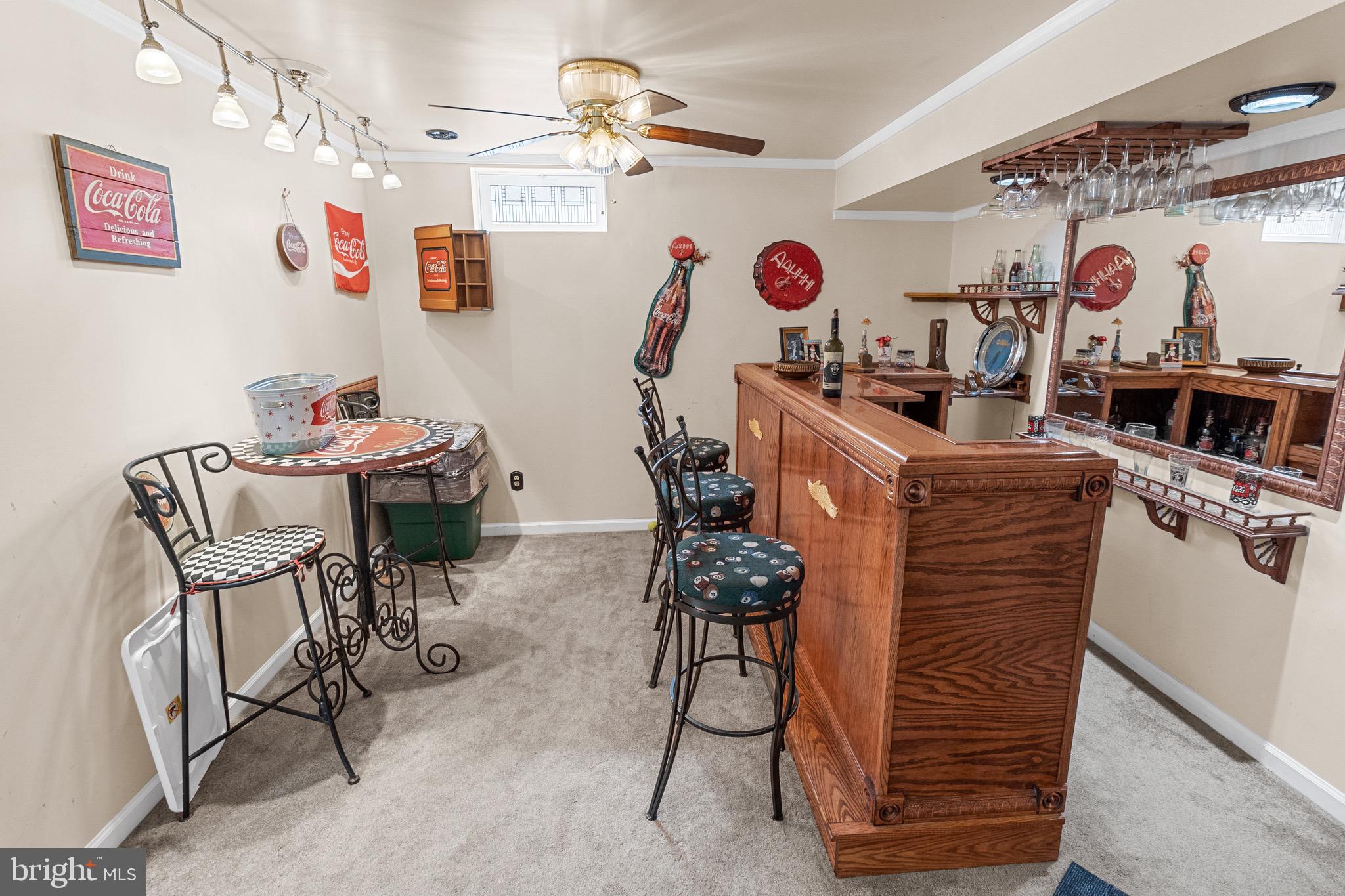 ARCHERS ROCK - Residential