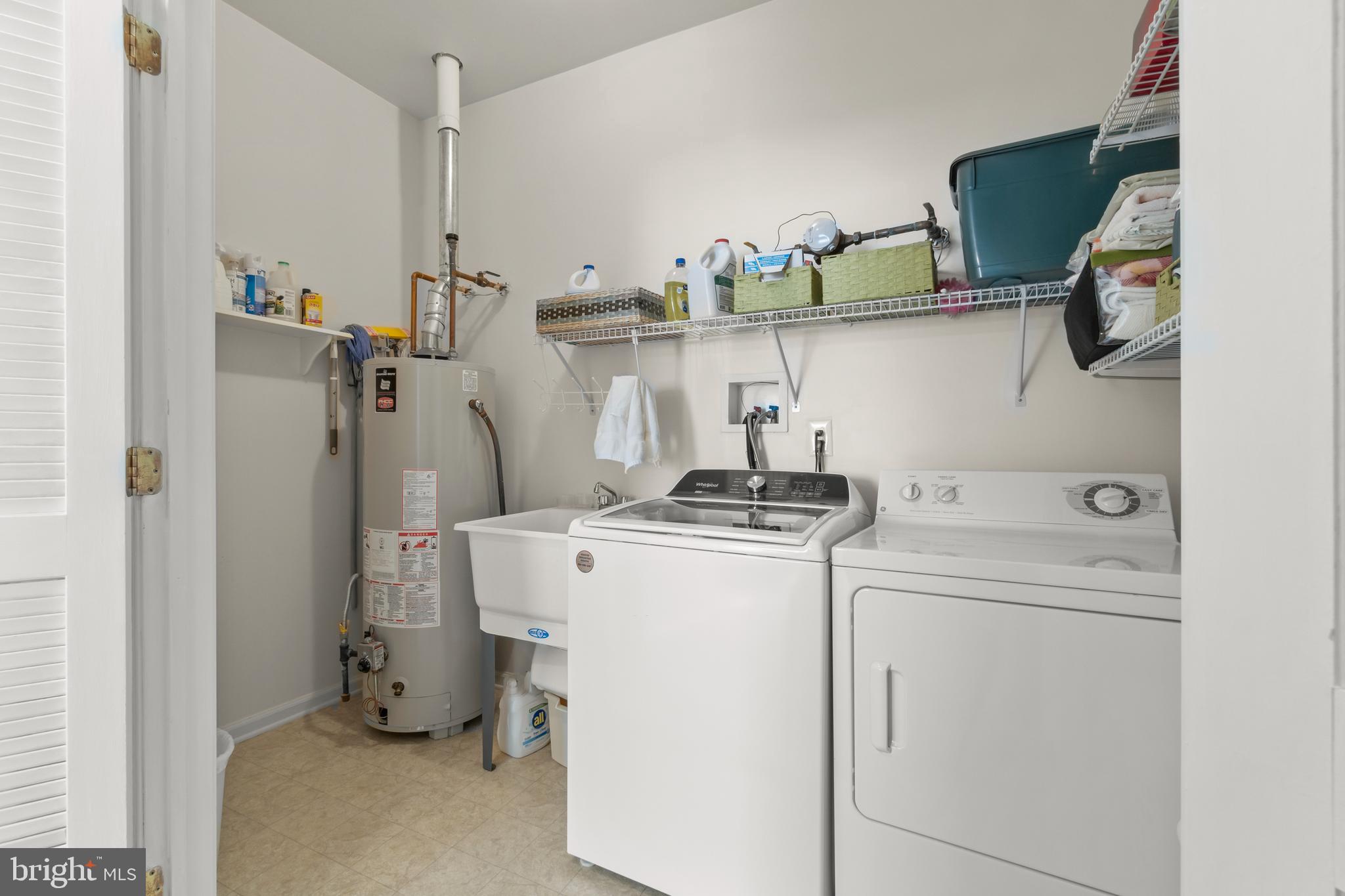 LEISURETOWNE - Residential