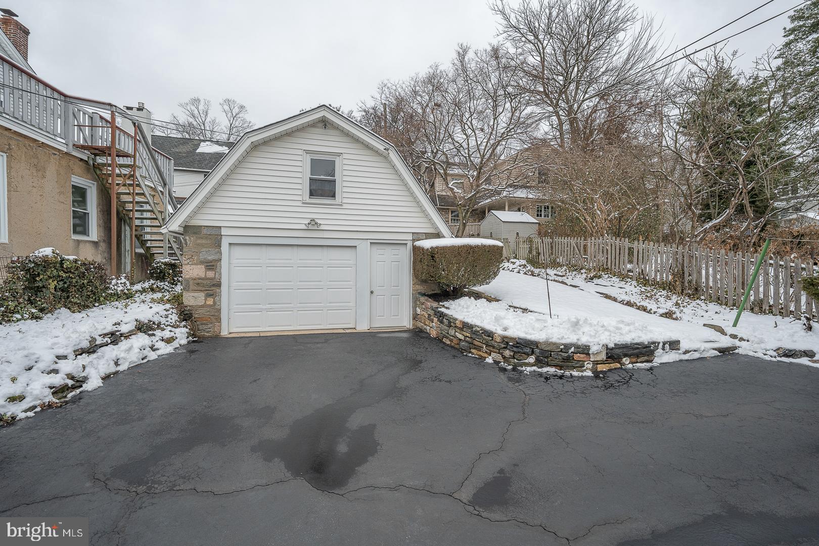 NARBERTH - Residential