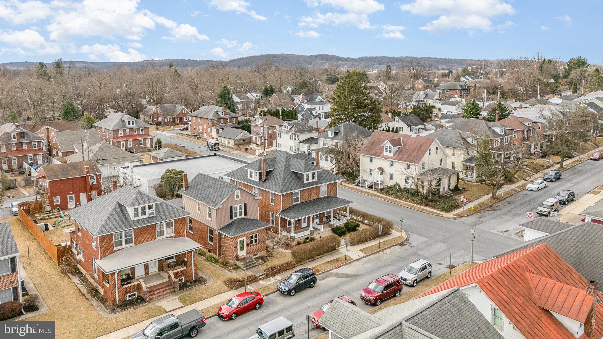 HERSHEY DOWNTOWN - Residential