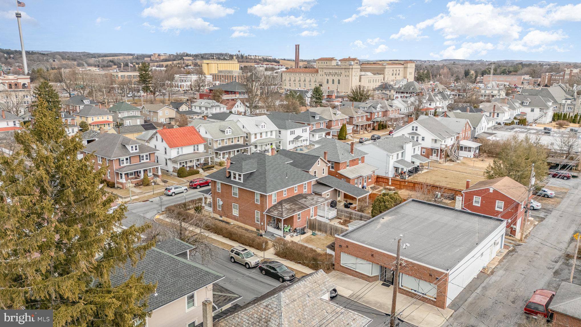 HERSHEY DOWNTOWN - Residential