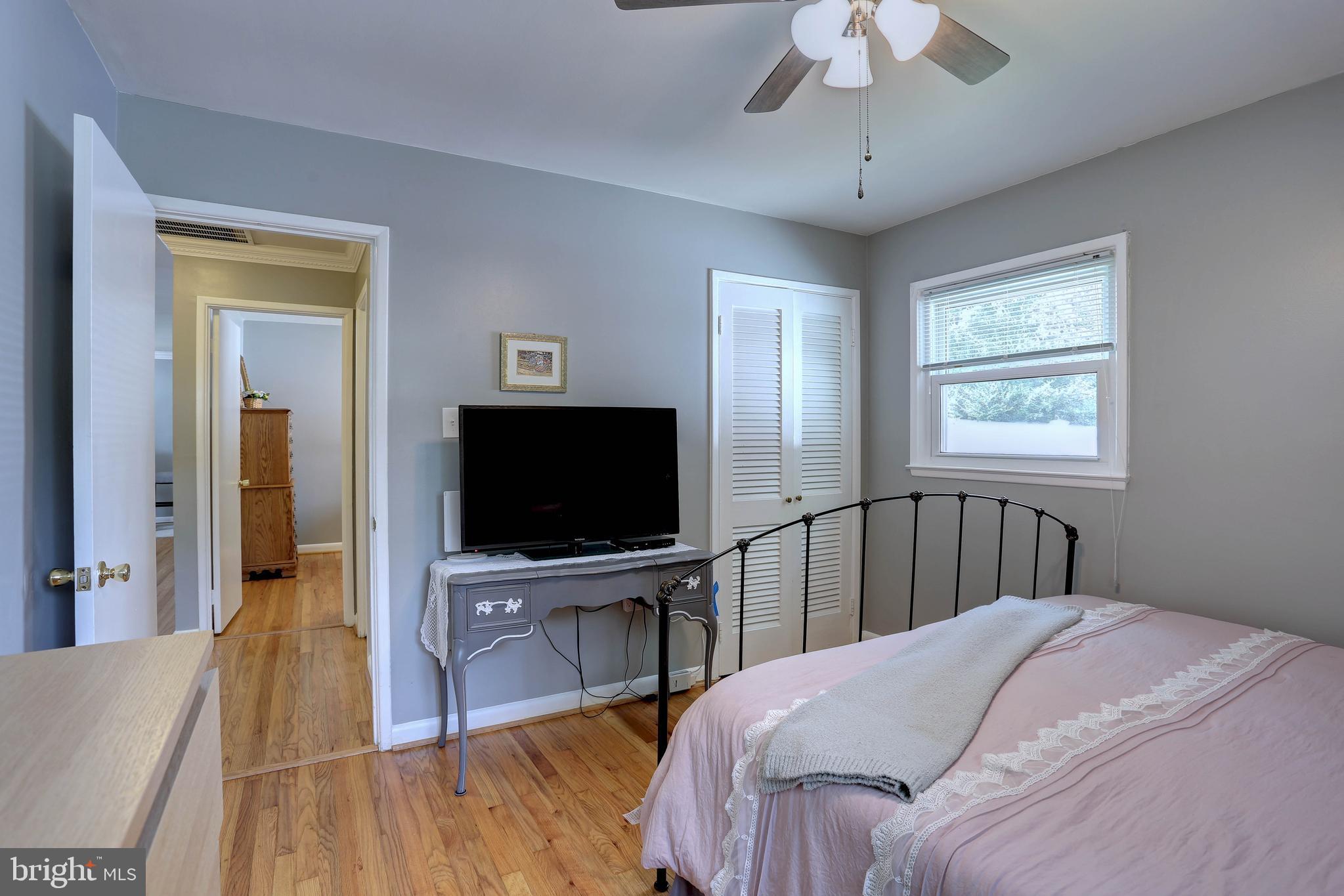 FAIRLAWN - Residential