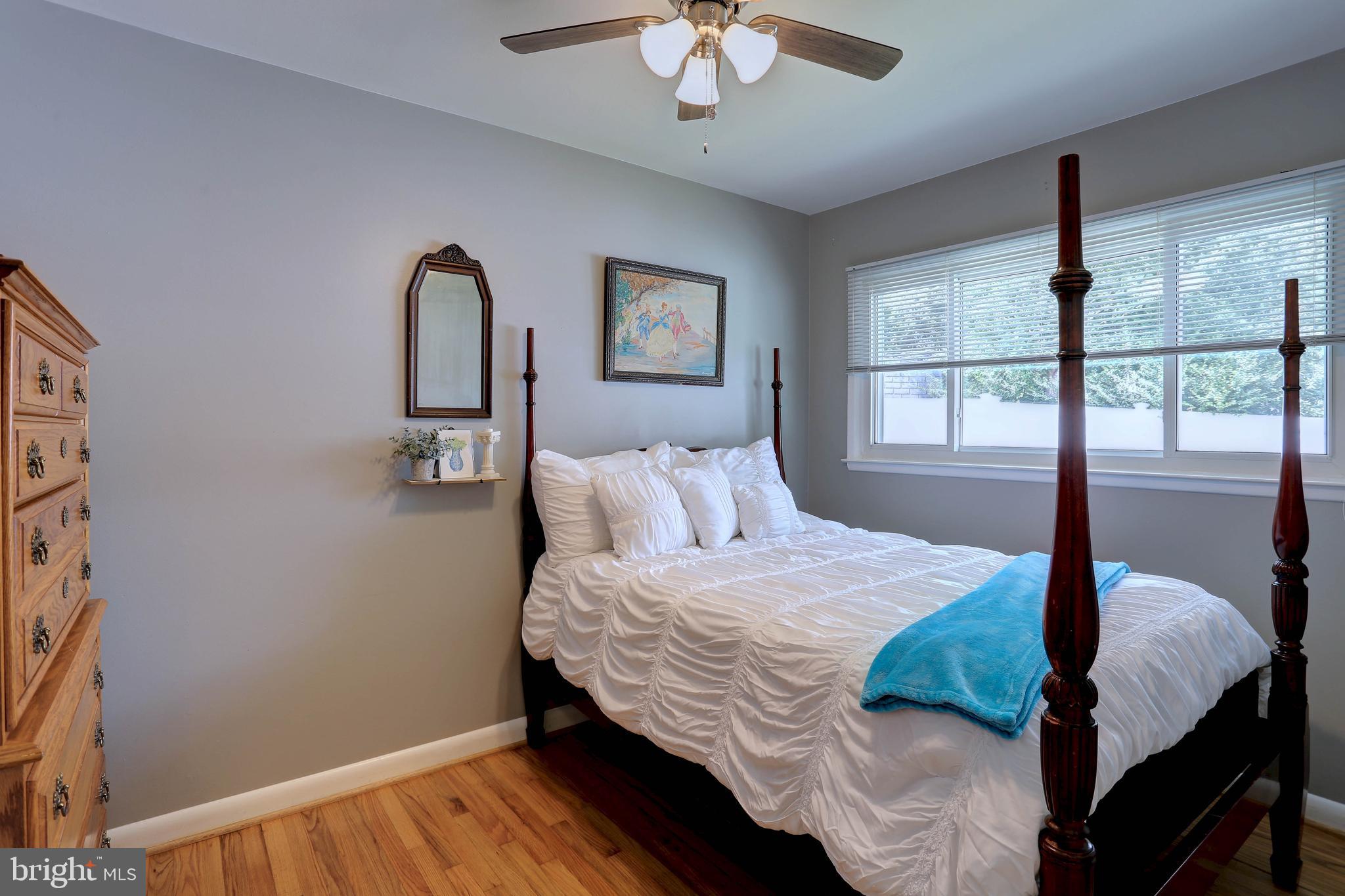 FAIRLAWN - Residential