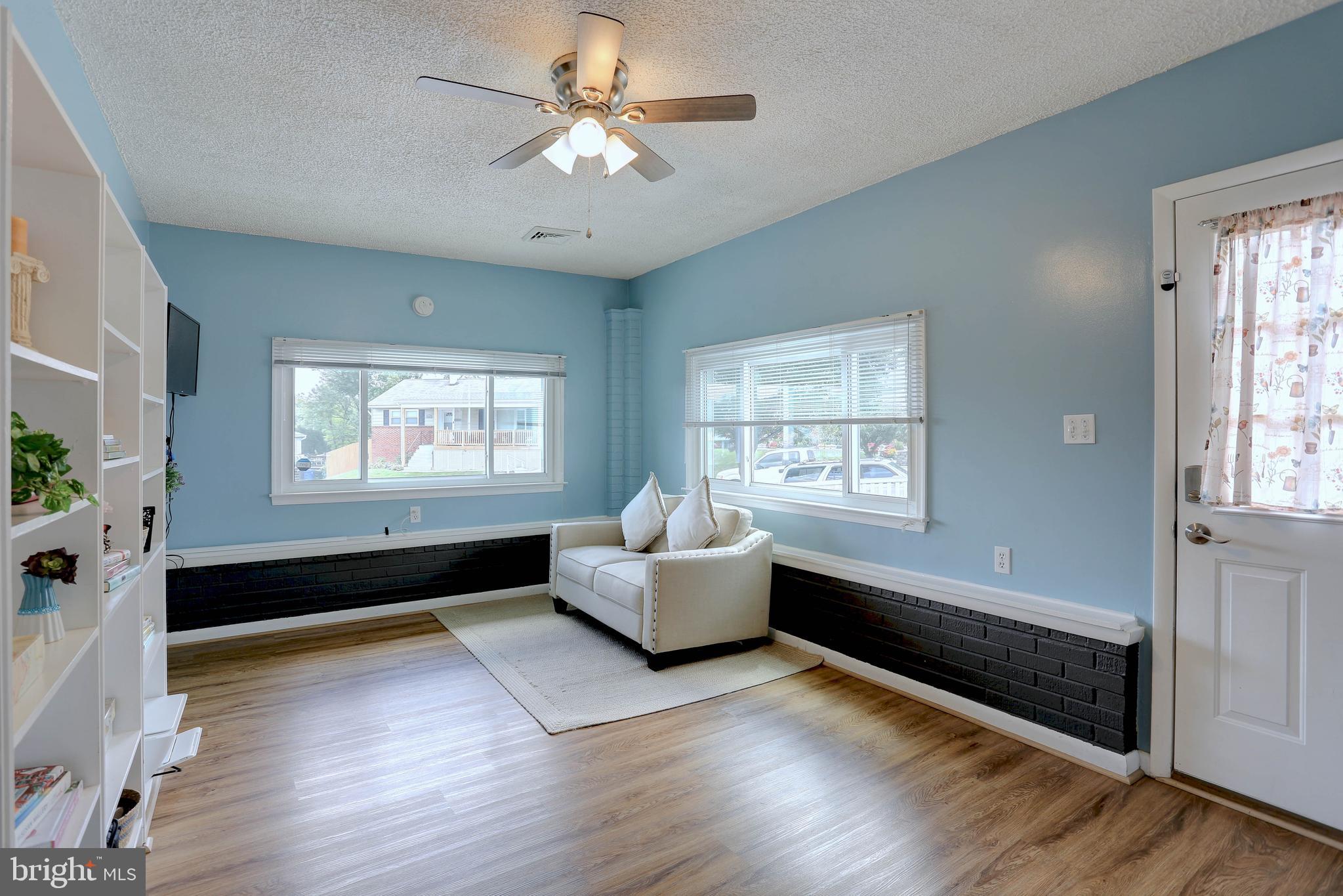 FAIRLAWN - Residential