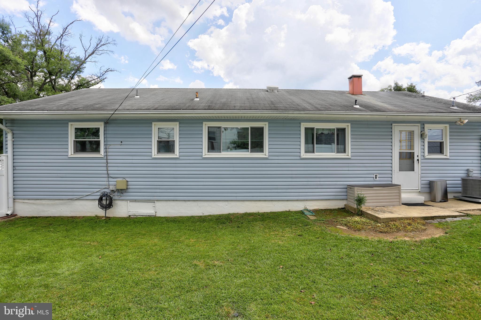 FAIRLAWN - Residential