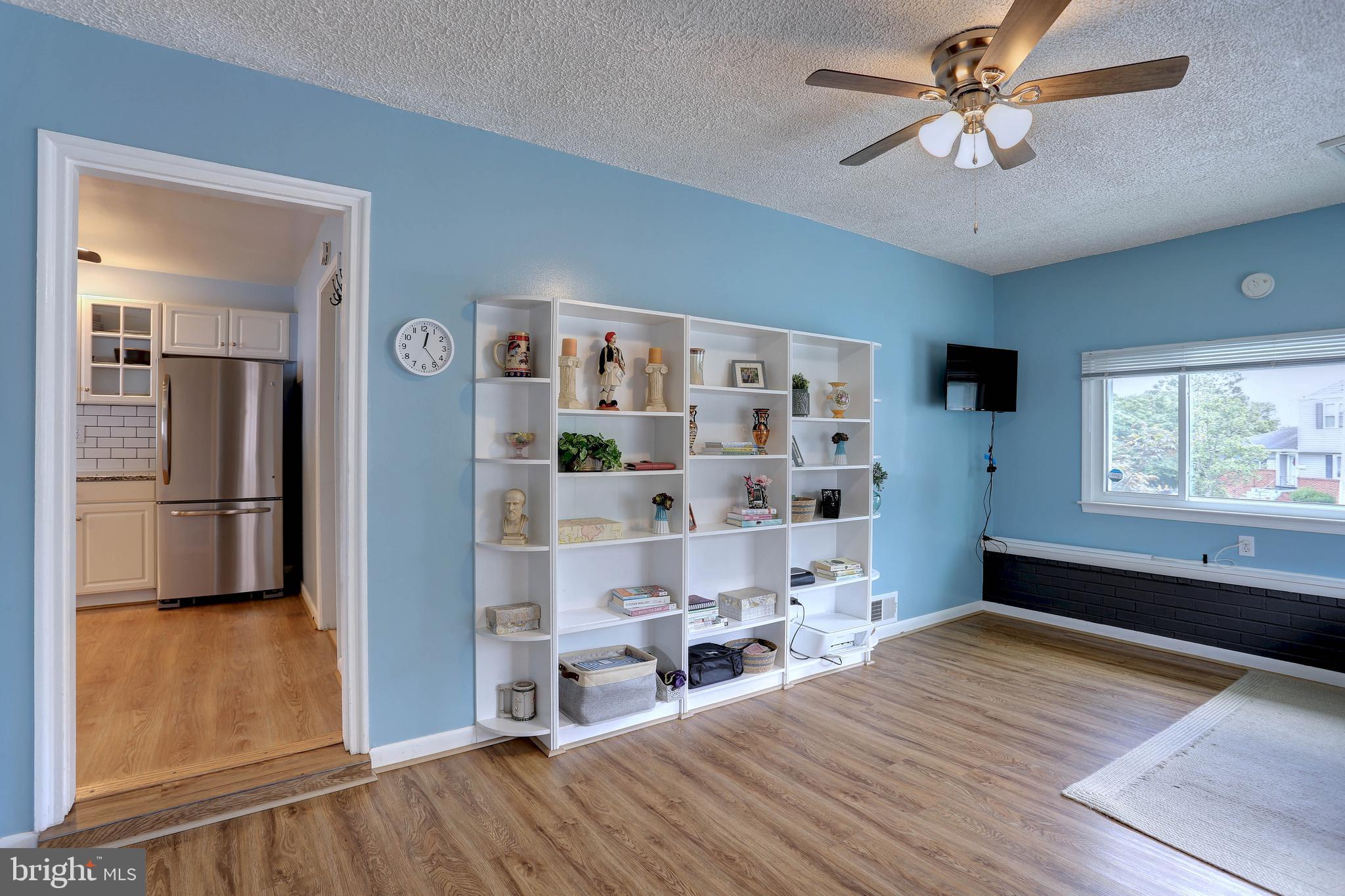 FAIRLAWN - Residential