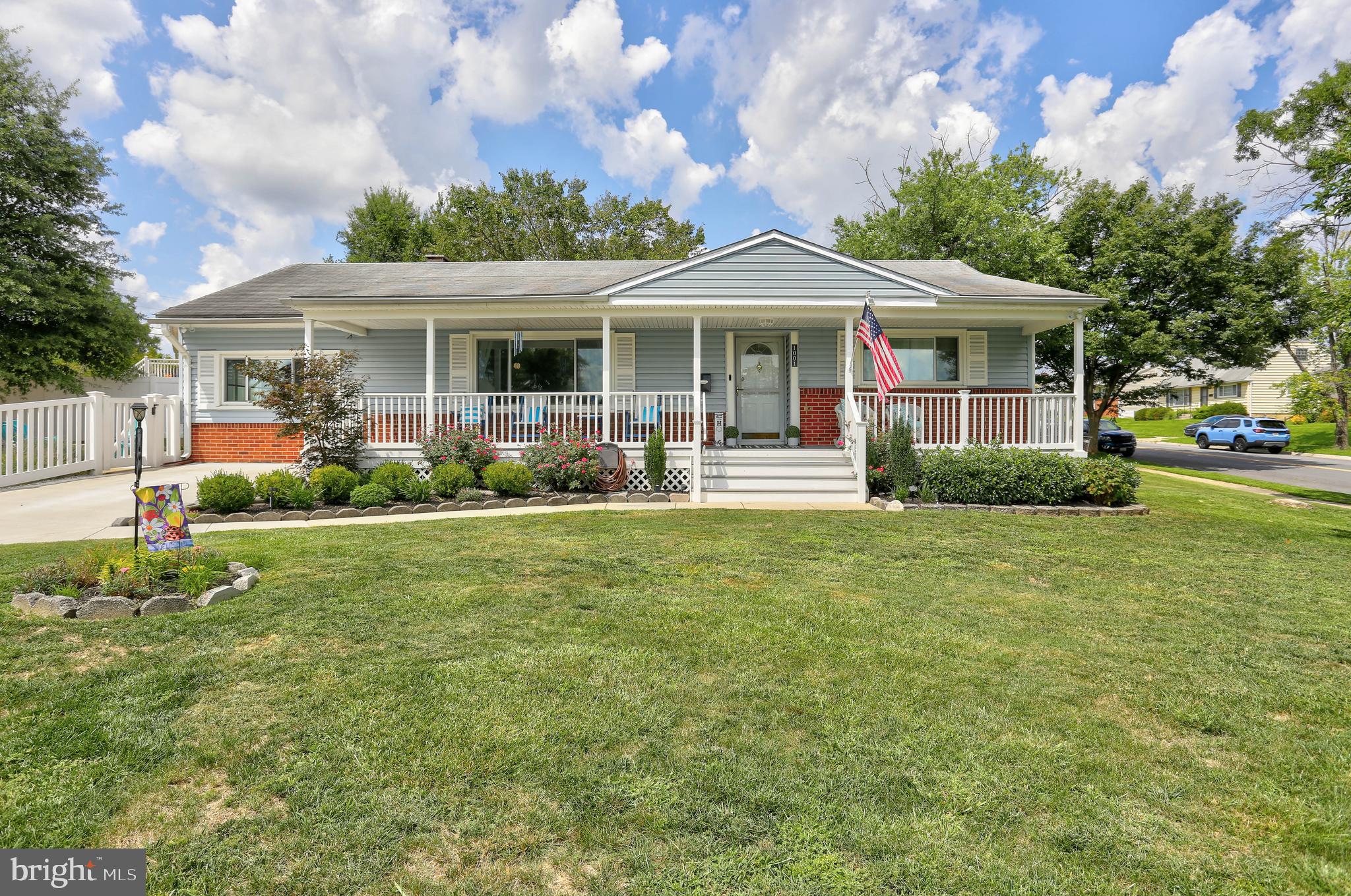 FAIRLAWN - Residential