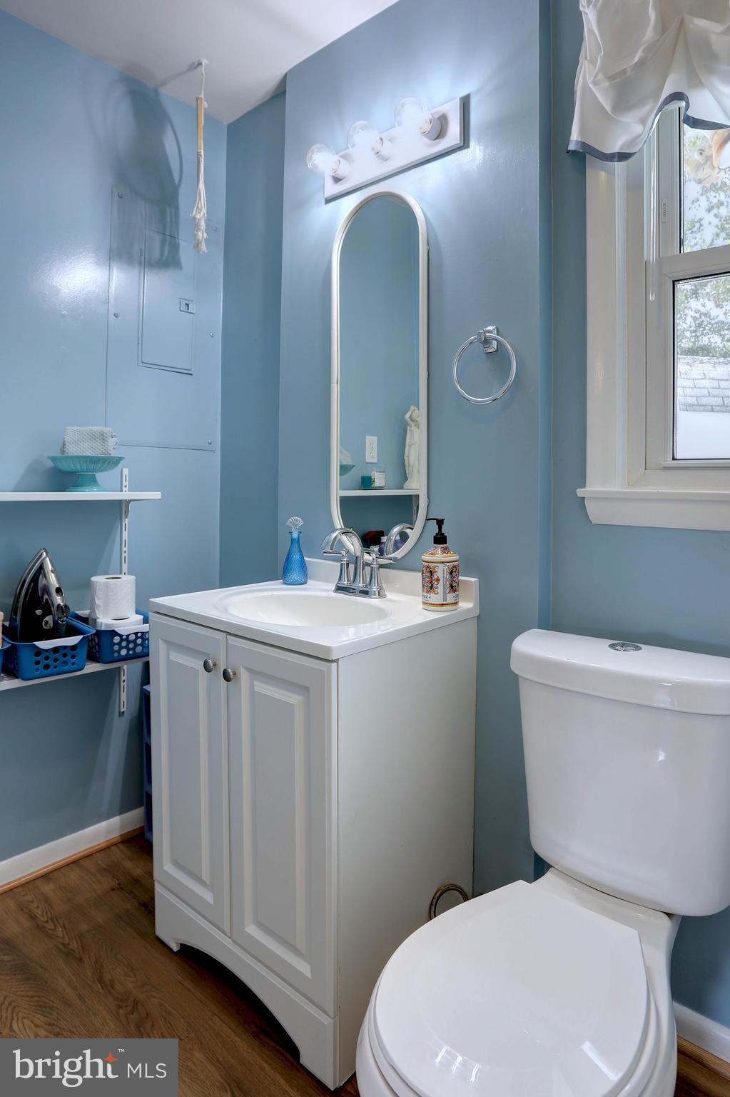 FAIRLAWN - Residential