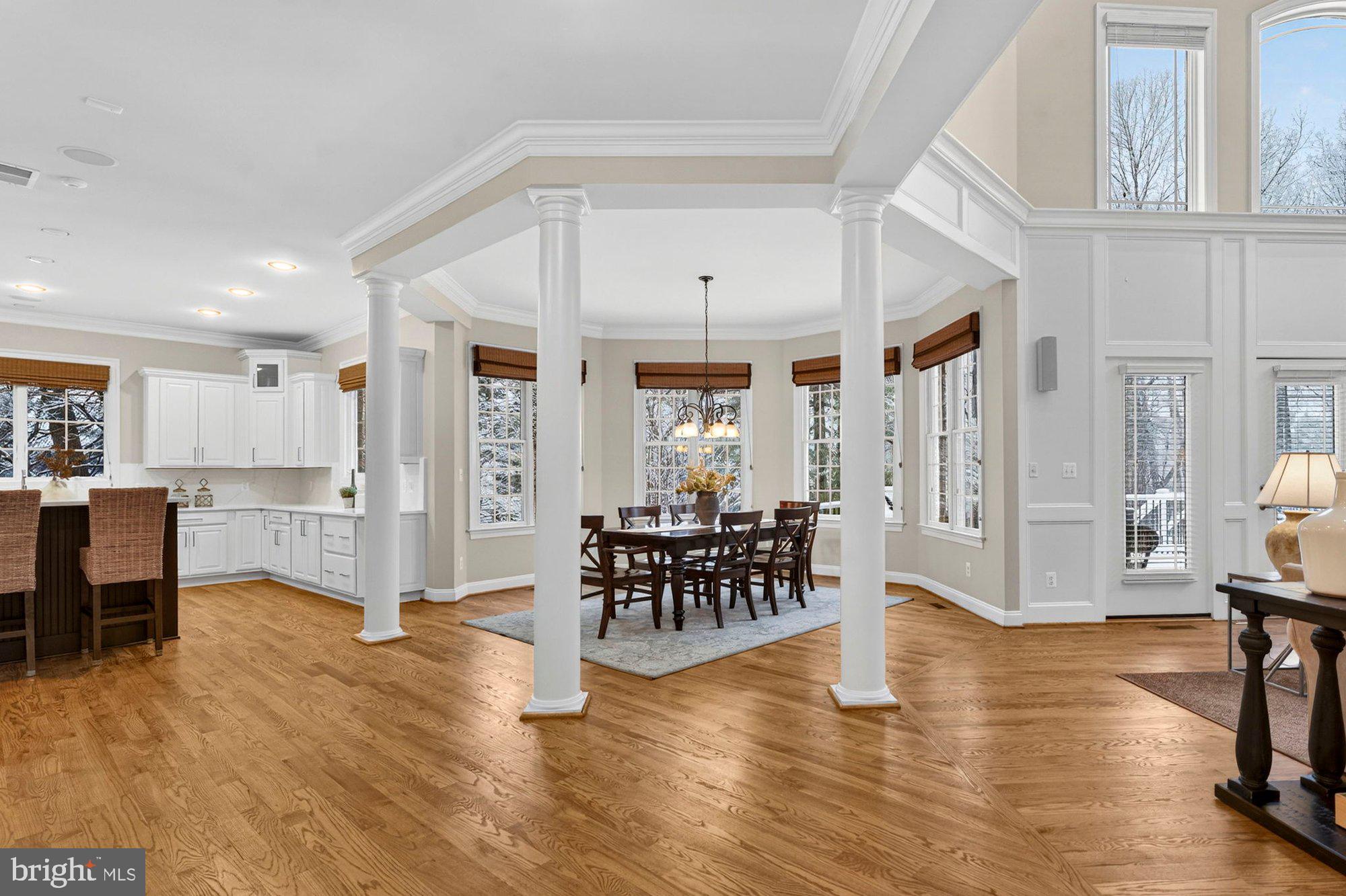 VINTAGE CREST - Residential