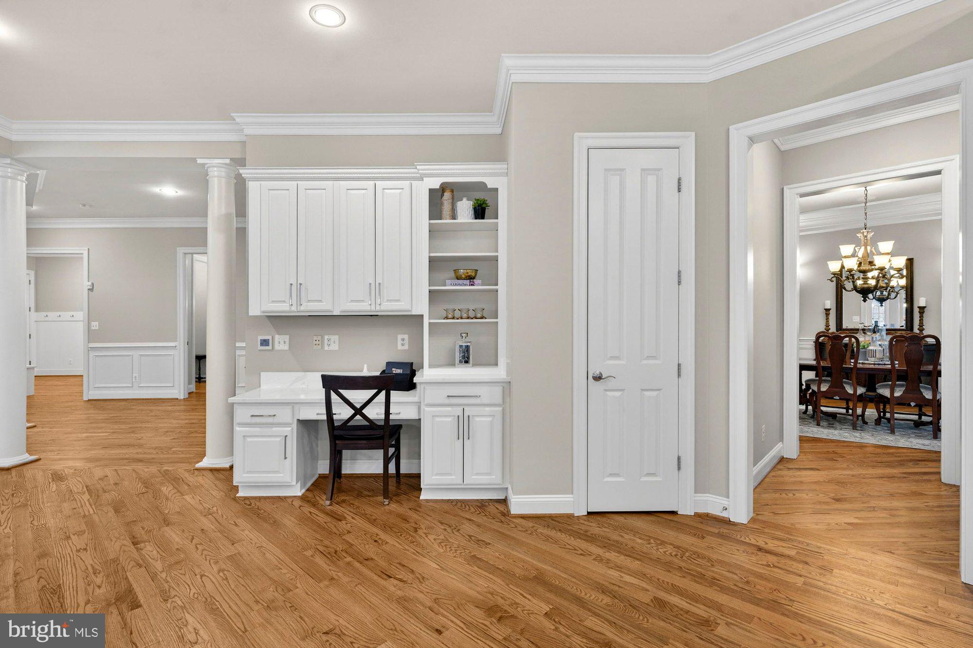 VINTAGE CREST - Residential