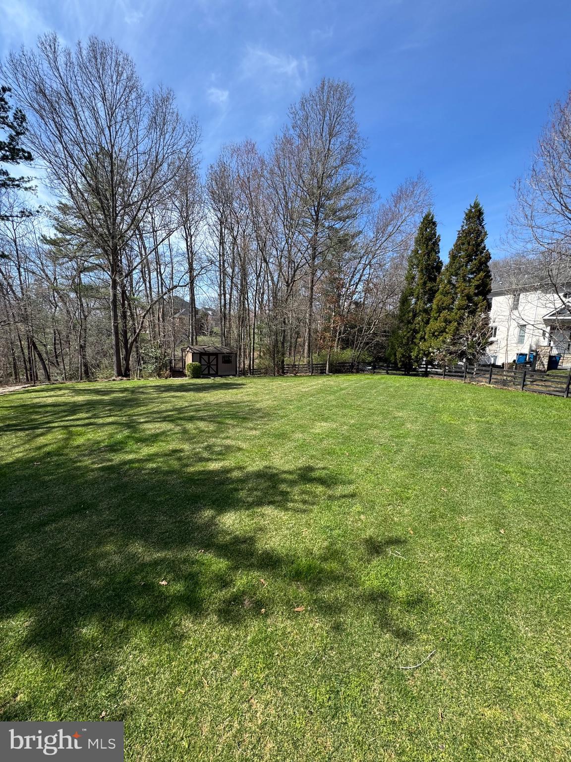 VINTAGE CREST - Residential