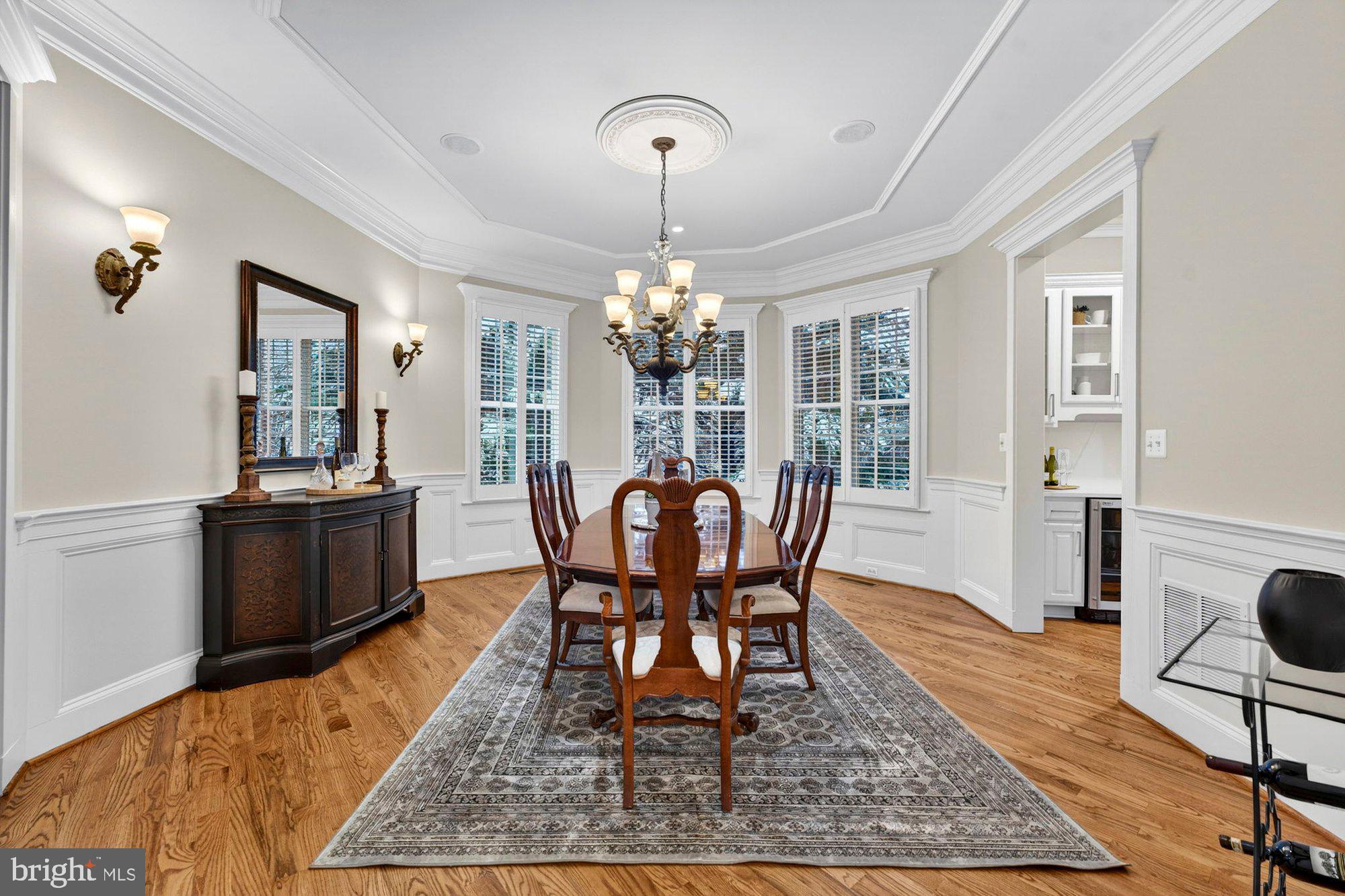 VINTAGE CREST - Residential