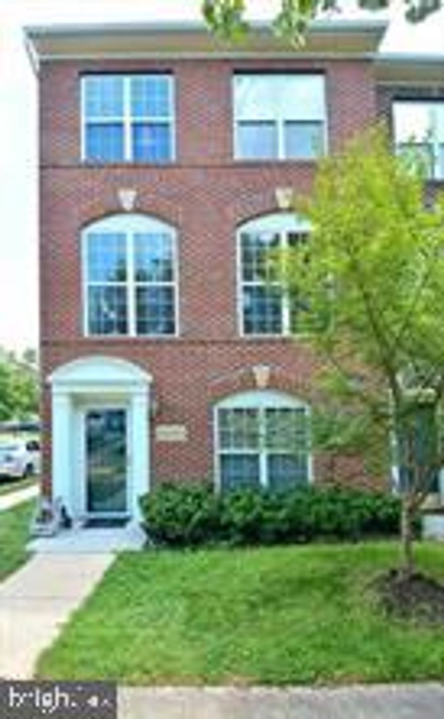 A beautiful home is ready for you to move in. Located in Ashburn Village with 4 bedrooms, 2 half baths,2 full baths, 2 car garages and nice deck. End unit, bring lots of lights. Bathroom on every floor. Master bedroom with ceiling fan and family room with ceiling fan. Downstair room can be used as an office room or a bedroom Kitchen with a breakfast area. close to everything. Walking trail and park.  Water has been turned off. Please TAKE SHOE OFF and DO NOT RUN WATER. IF ONE AGENT SHOWING, DO NOT ENTER THE HOME TILL THE OTHER PARTIES ARE OUT OF THE HOME. QUESTIONS , PLEASE TEXT THE LISTING Agent. Landlord is requesting good credit and stable income and landlord require to review everyone credits   who will apply and will occupy the property   PLEASE CALL  THE LISTING AGENT BEFORE APPLYTING.