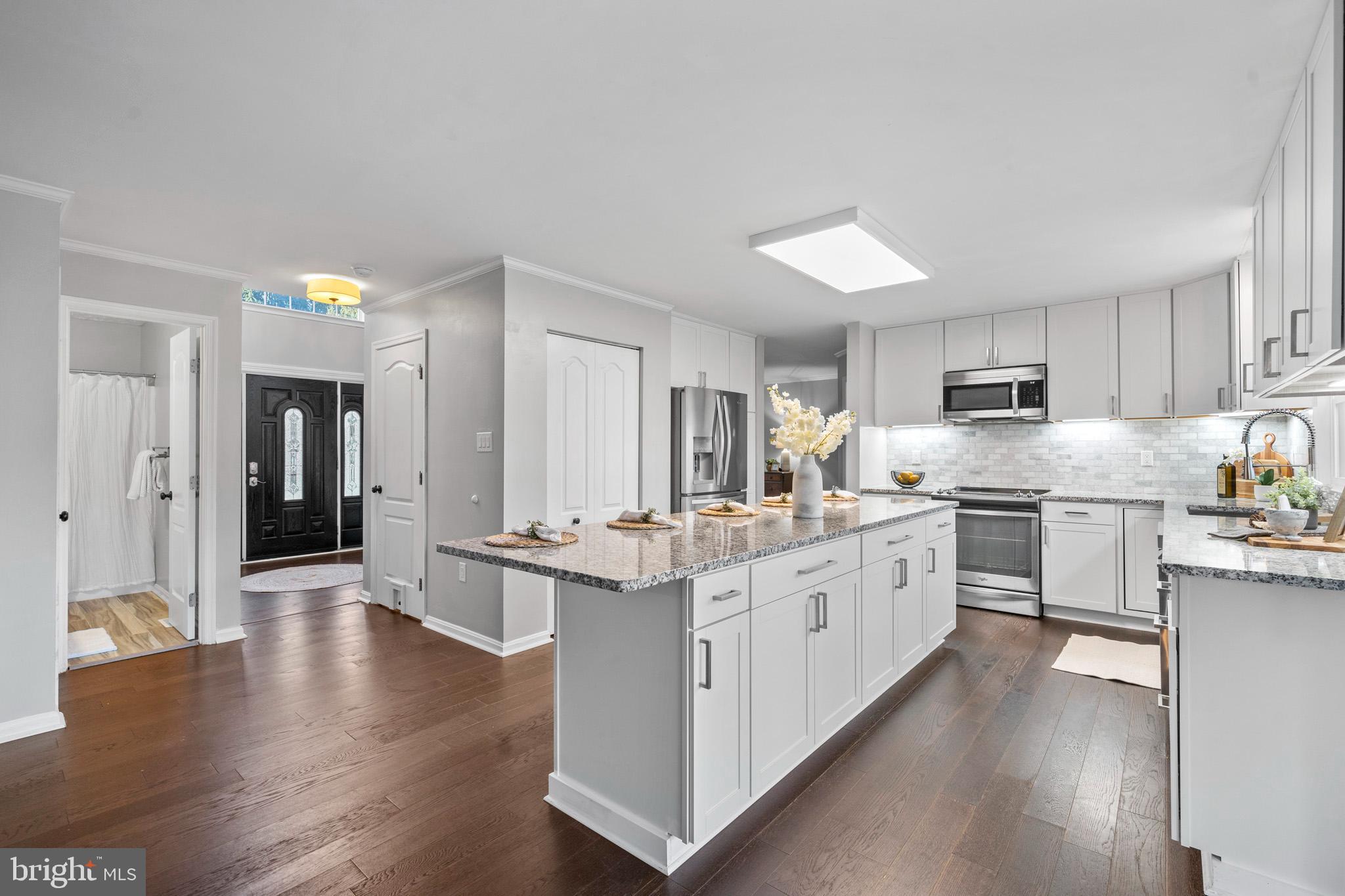 LORD CALVERT HILLS - Residential