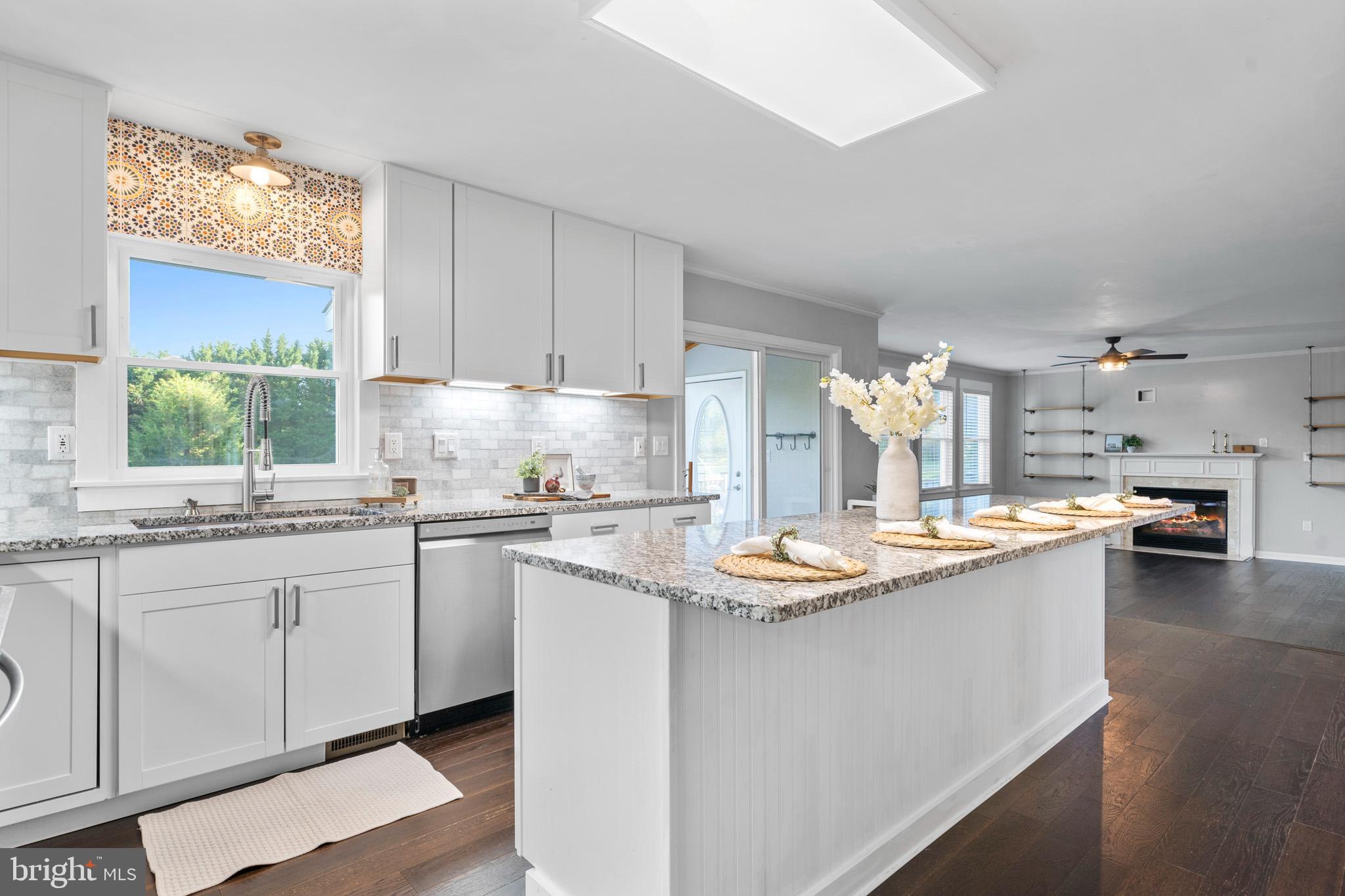 LORD CALVERT HILLS - Residential