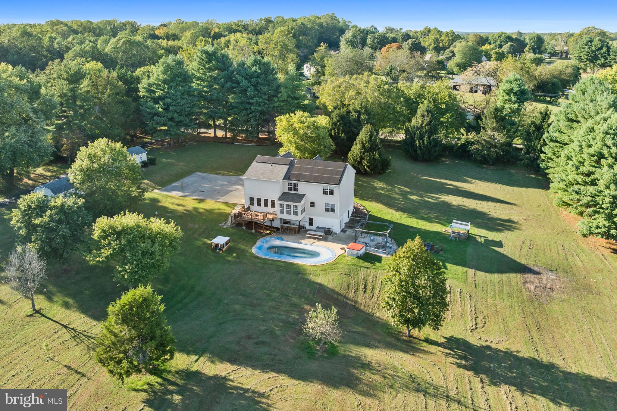 LORD CALVERT HILLS - Residential