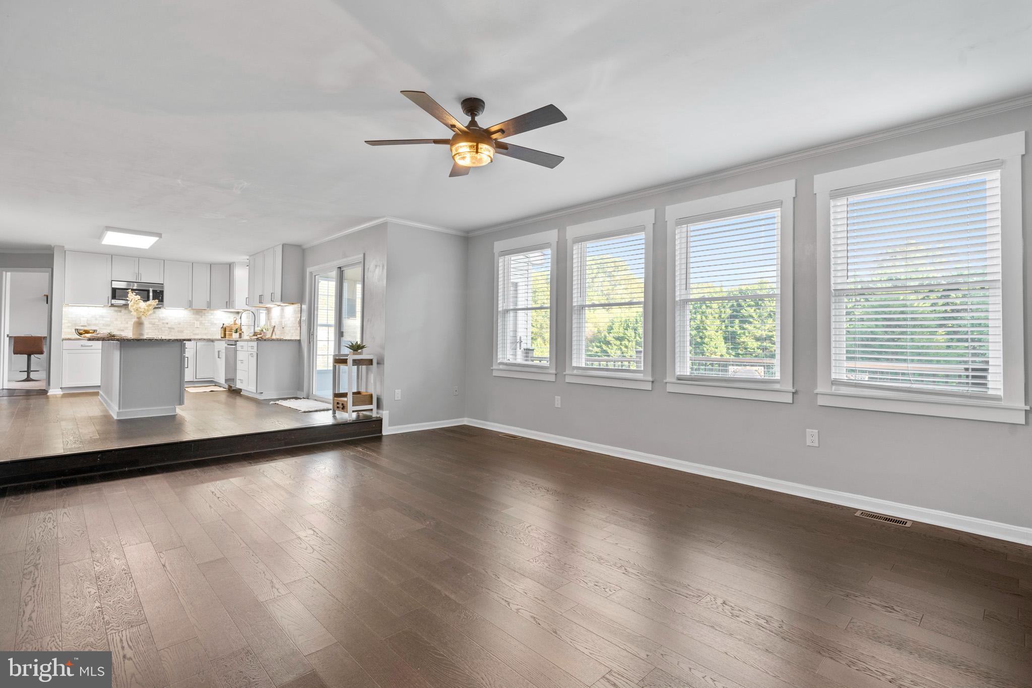 LORD CALVERT HILLS - Residential