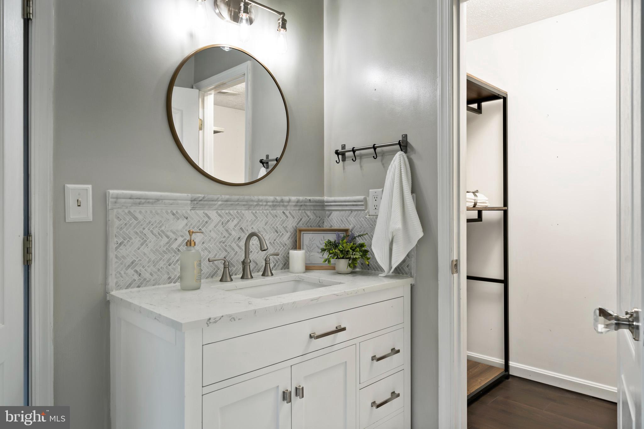 LORD CALVERT HILLS - Residential