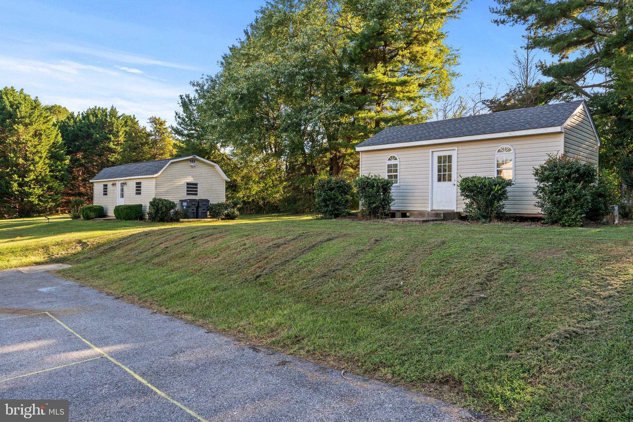 LORD CALVERT HILLS - Residential