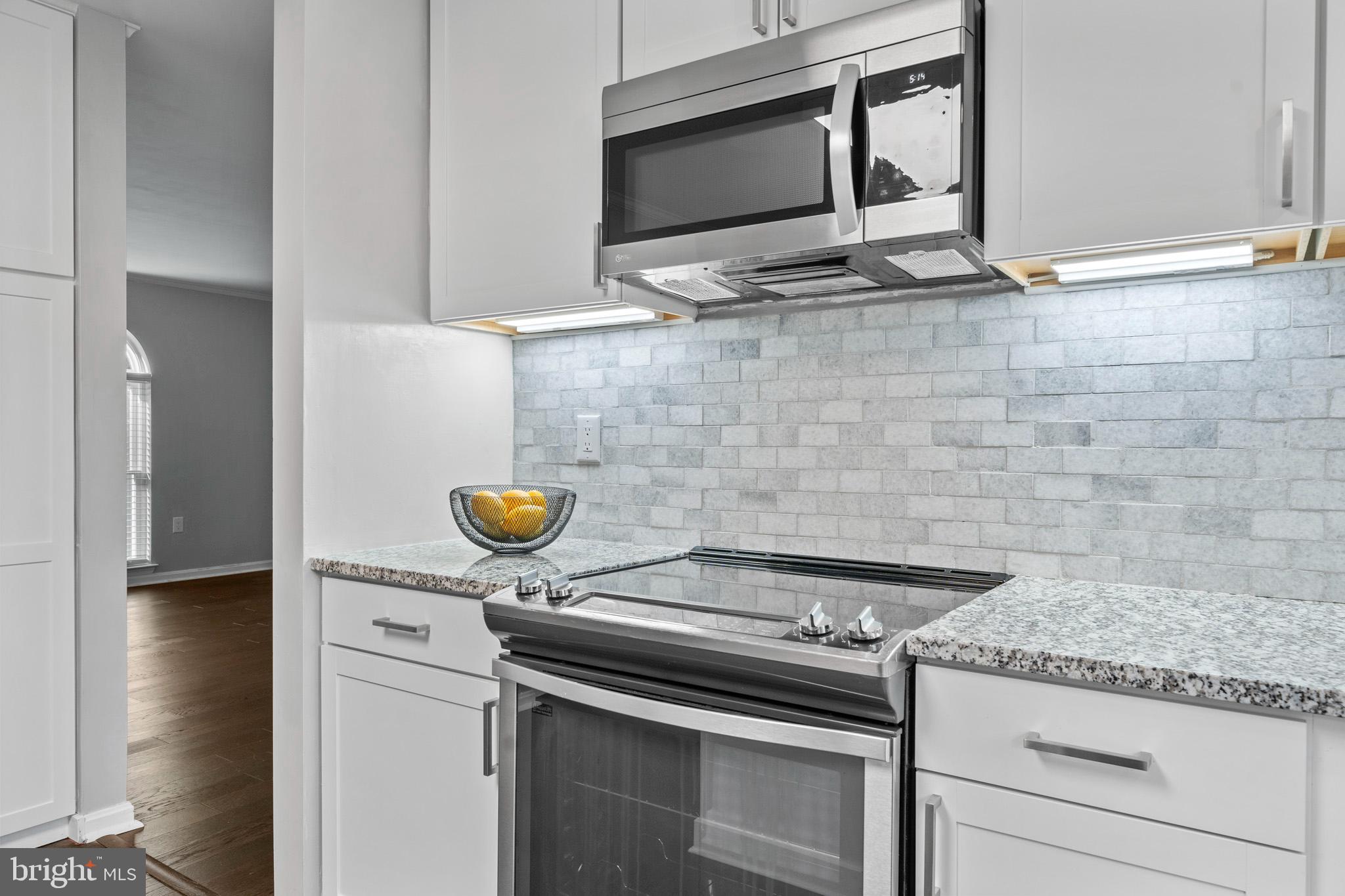 LORD CALVERT HILLS - Residential