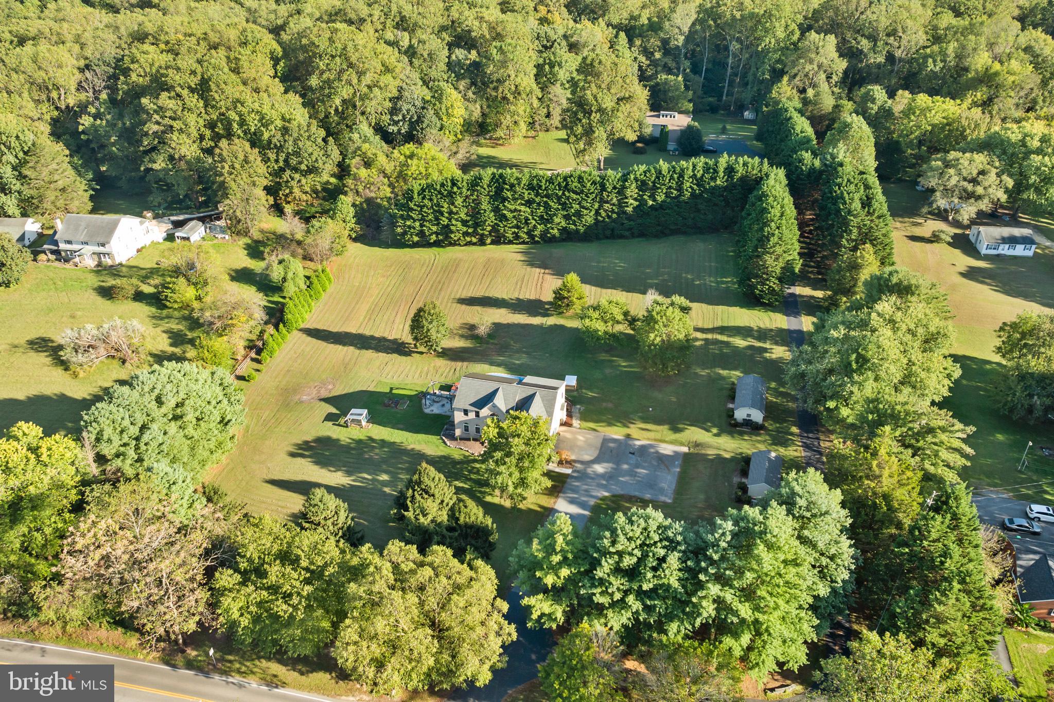 LORD CALVERT HILLS - Residential